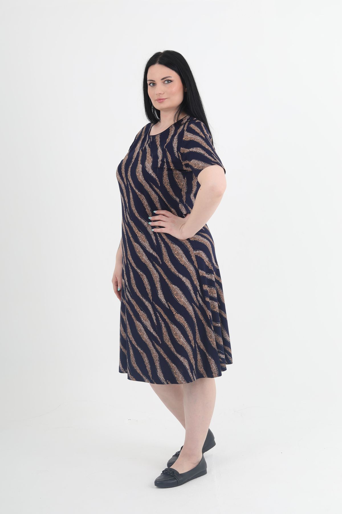 GNR-Plus Size Long Sleeve Print Dress 3