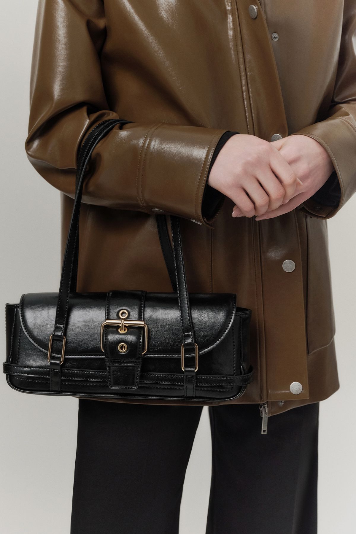 Manuka-Mica Baguette Bag Black 4