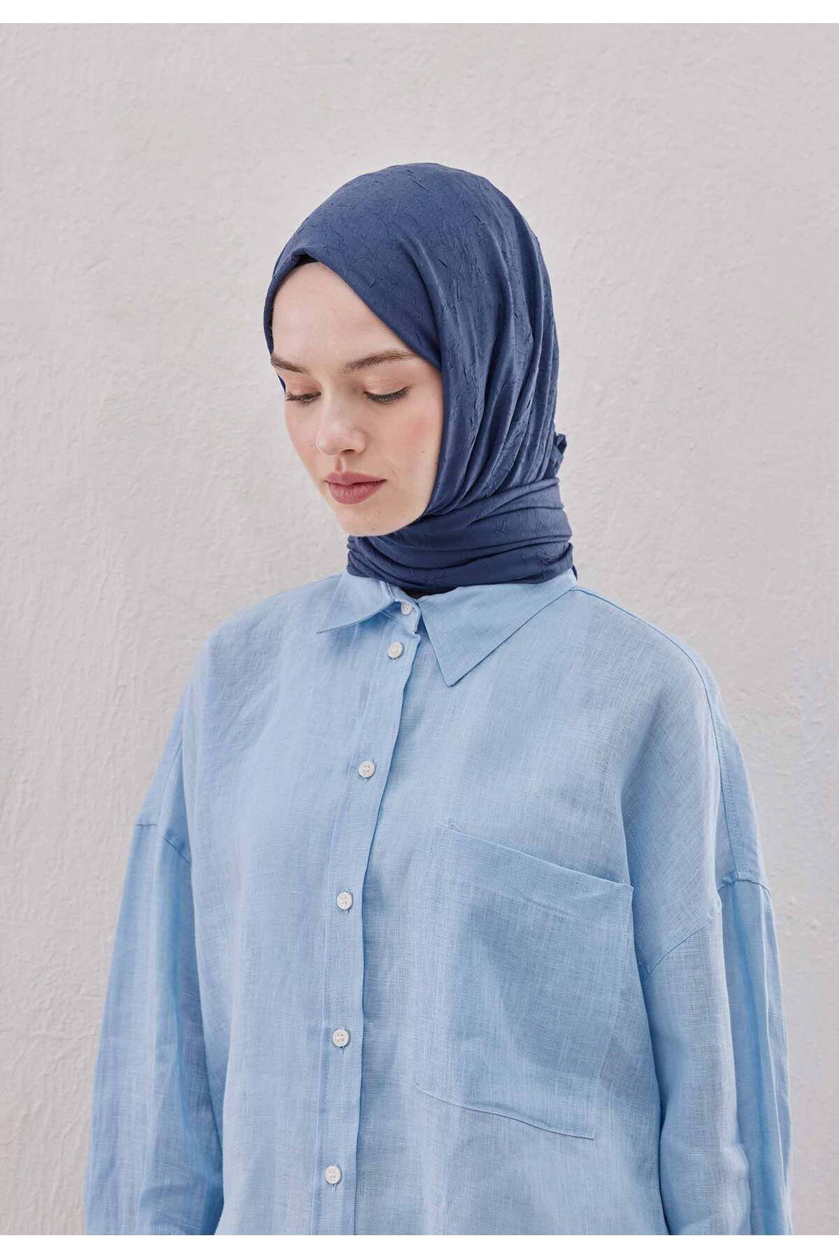 Fresh-Bamboo Shawl Parliament Blue 3