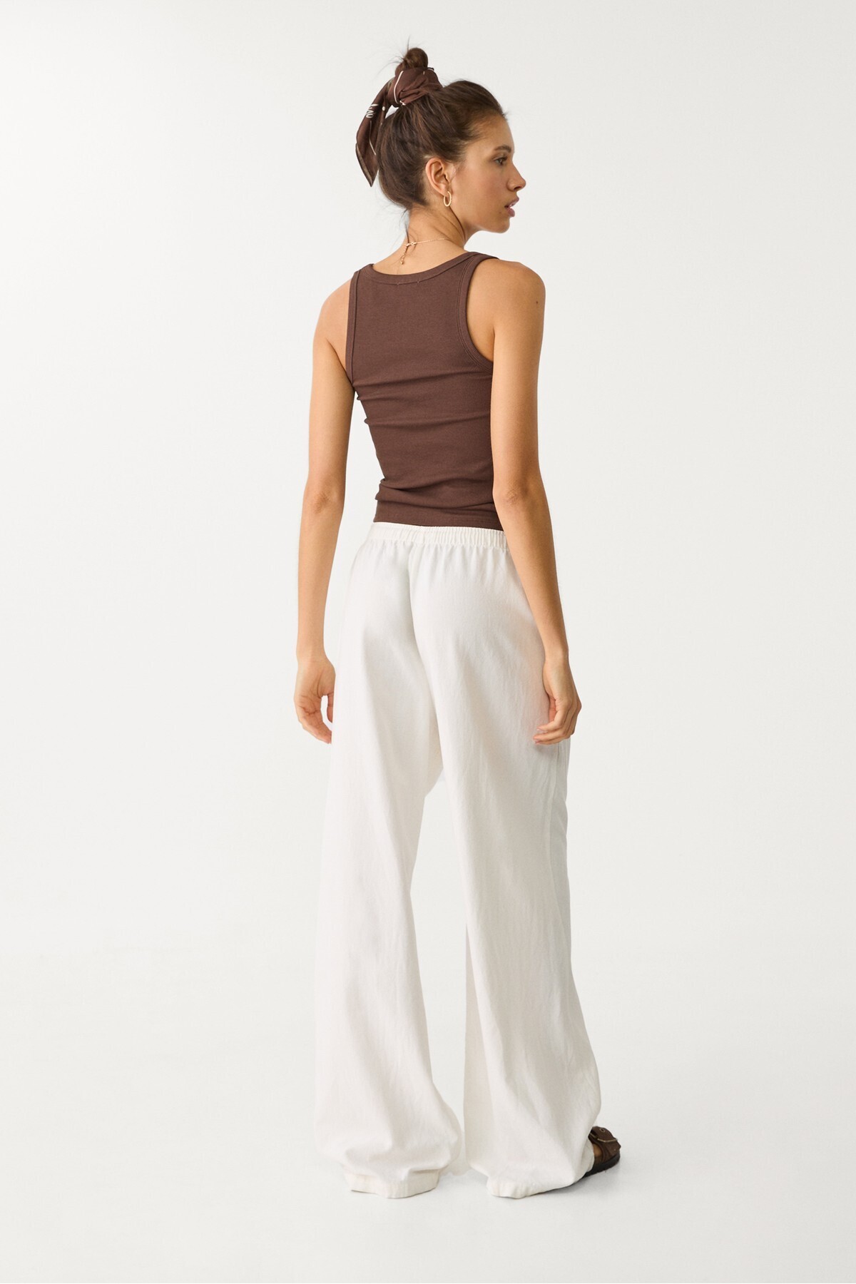 Stradivarius  Keten Karışımlı Bol Kesim Pantolon - Görsel 4