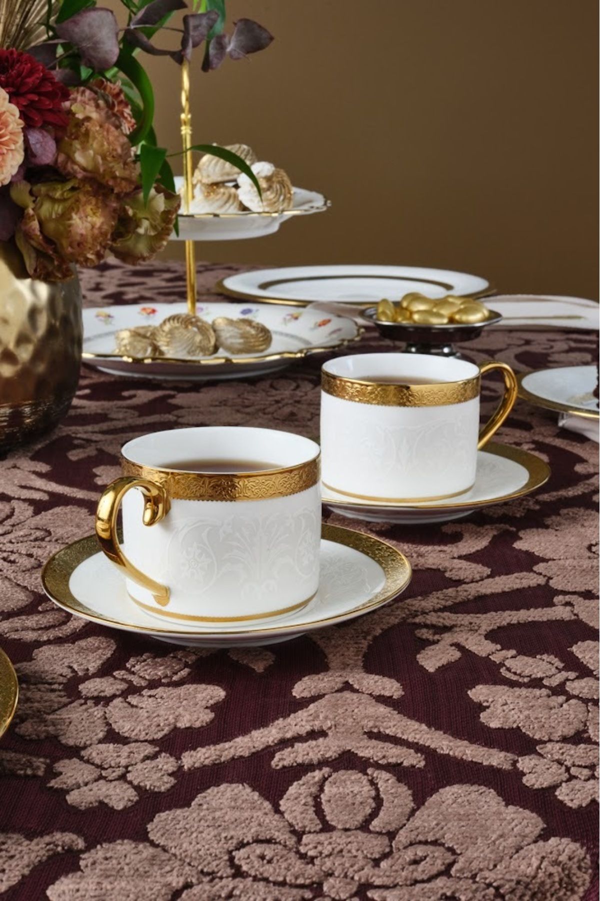 Karaca Royal Bone Victoria 2 Kişilik Çay Fincan Takımı