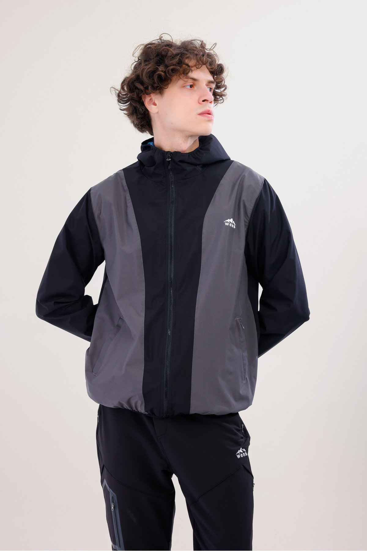 کاپشن بارانی ضد آب فوق سبک Rain Flex، طرحی که به کیف تبدیل می‌شود. — مشکی RAİNFLEX — تصویر 4 از 9