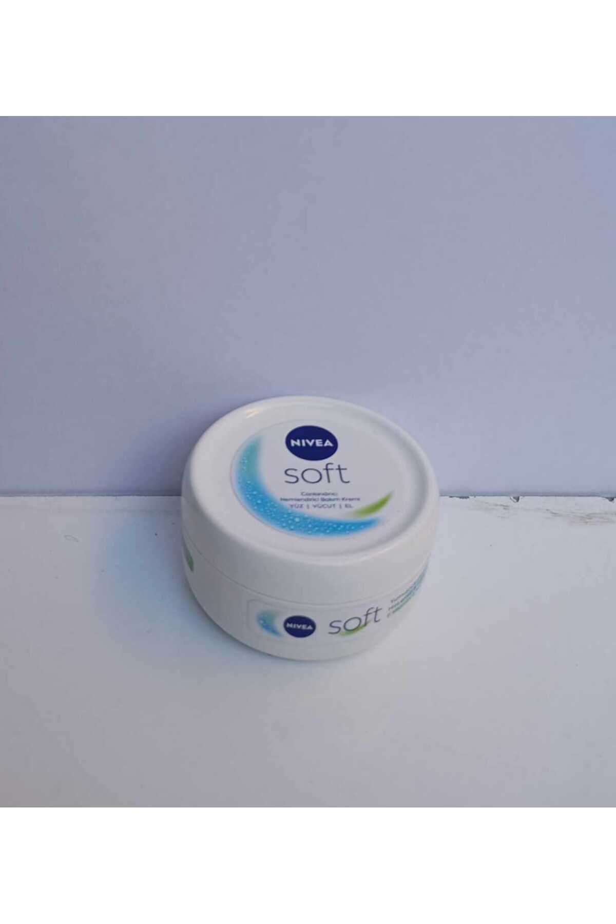 کرم صورت نیوا Nıveasoft50ml