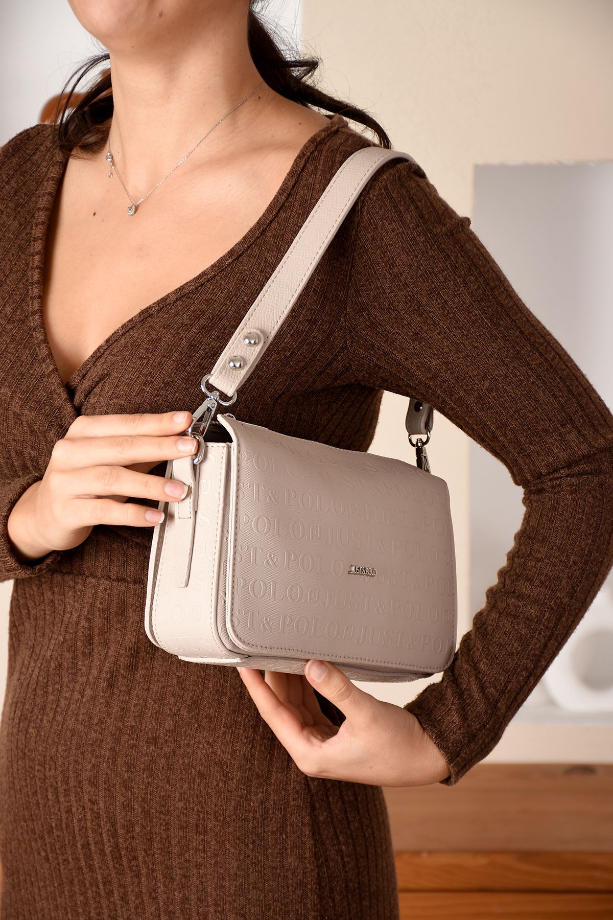 Just Polo-Small Size Hand and Shoulder Bag with Compartments 1