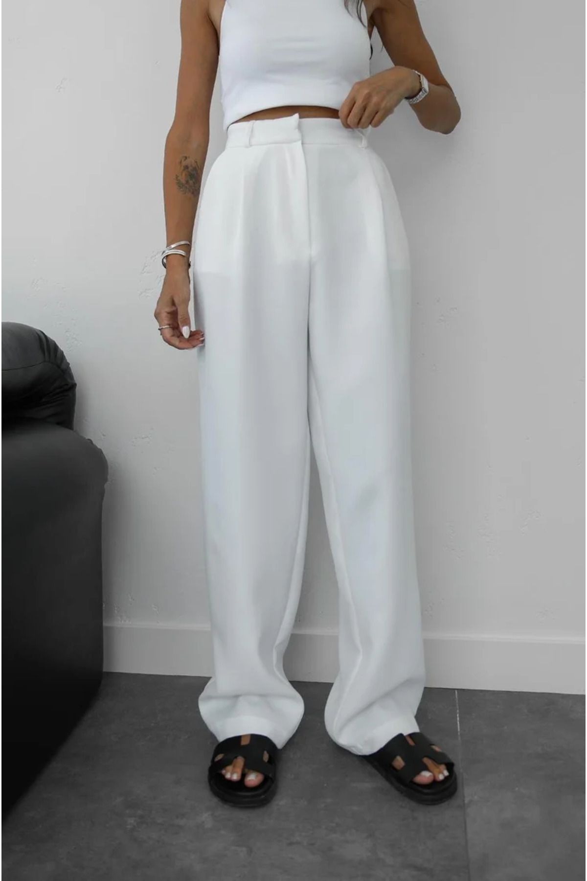 Julidress-Palazzo Trousers with Cinch Stitching at the Waist 2