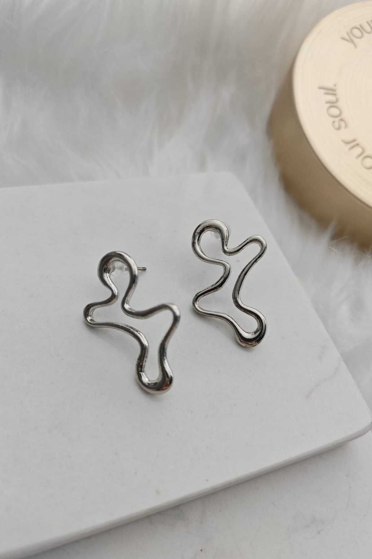 KYOLA DESİGN-Asymmetrical Wavy Silver Women's Earrings 3