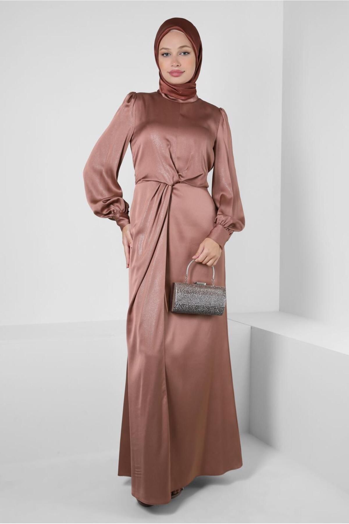 لباس شب طرح دار کمربند جلو 50328 Alvina