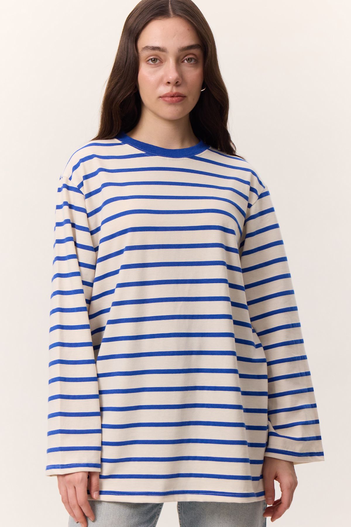 Manuka-Modré Uniformy - Dlouhé oversize tričko 4