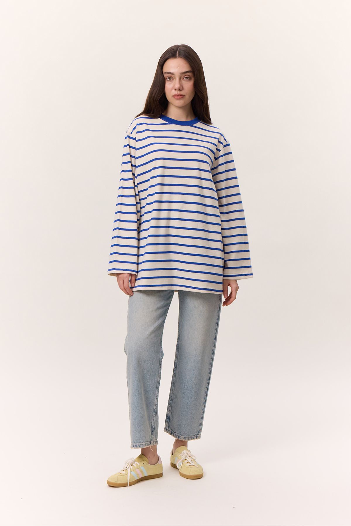 Manuka-Modré Uniformy - Dlouhé oversize tričko 3
