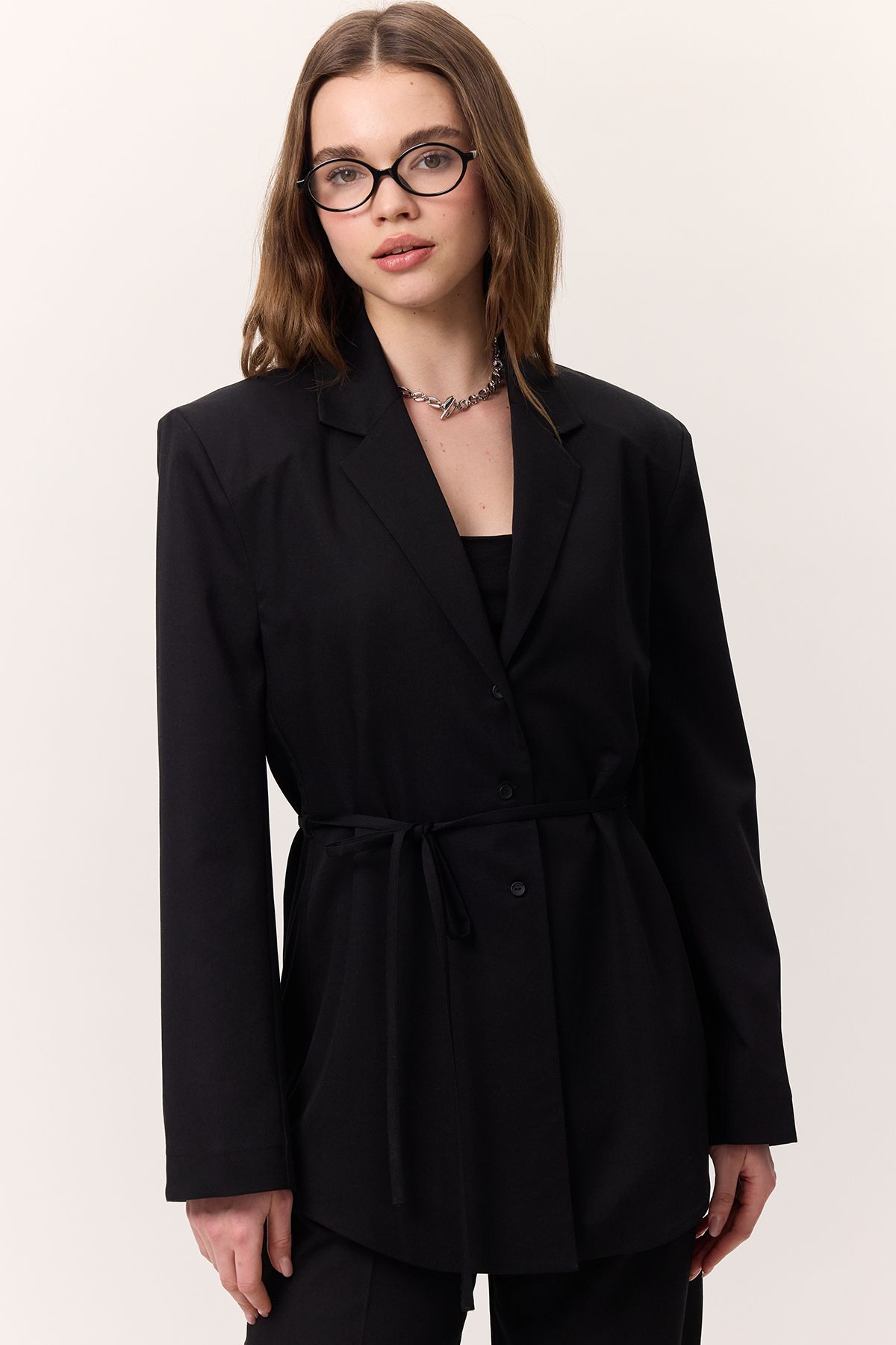 Manuka-Black Belted Buttoned Blazer Jacket 
 # # # Title 
 Hocaferay Machine Safety Sinker Shutter 
 # # # Response 
 Hocaferay Safety Sausage Roller Shutter Machine 1