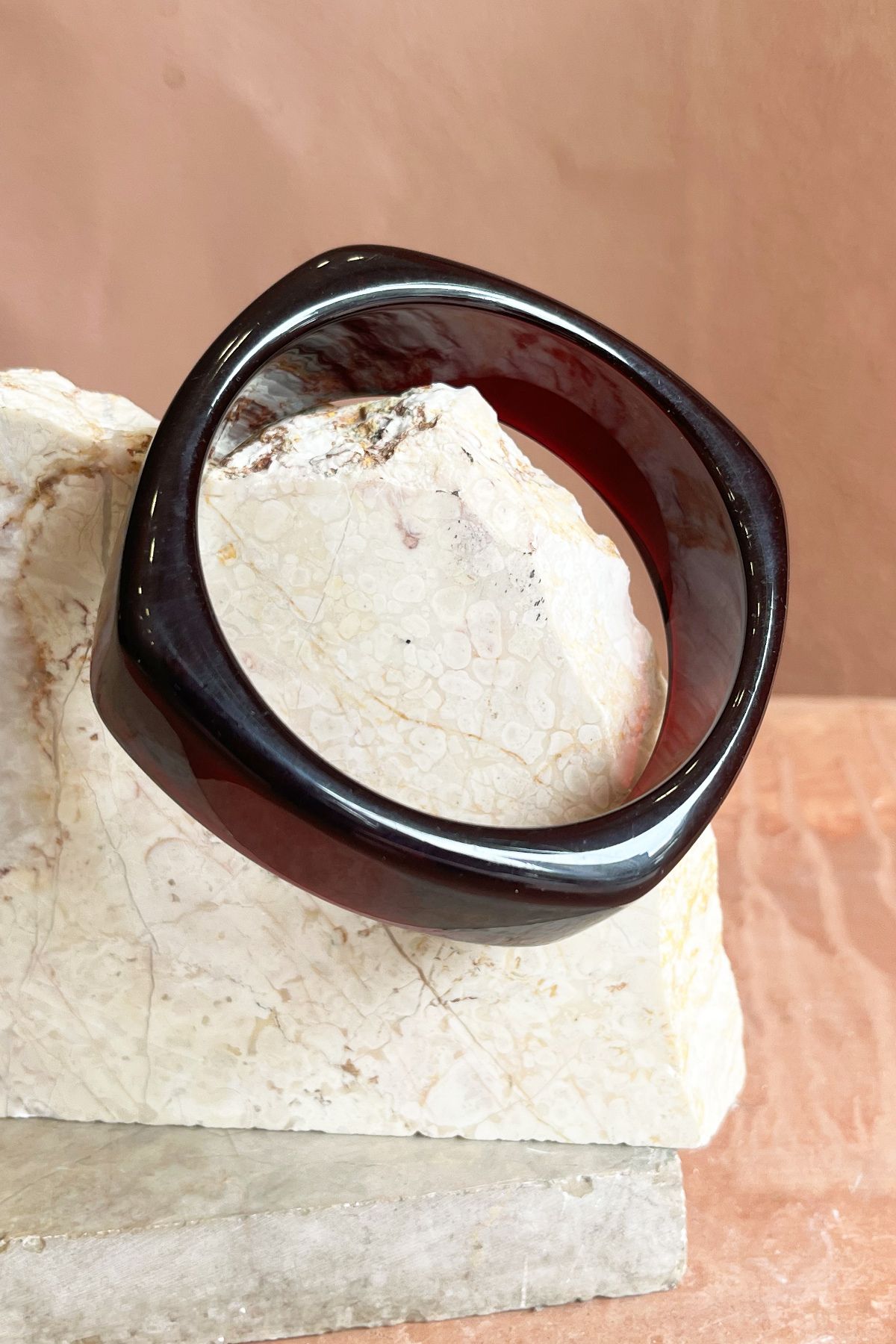 Manuka-Burgundy Square Form Resin Bracelet 2