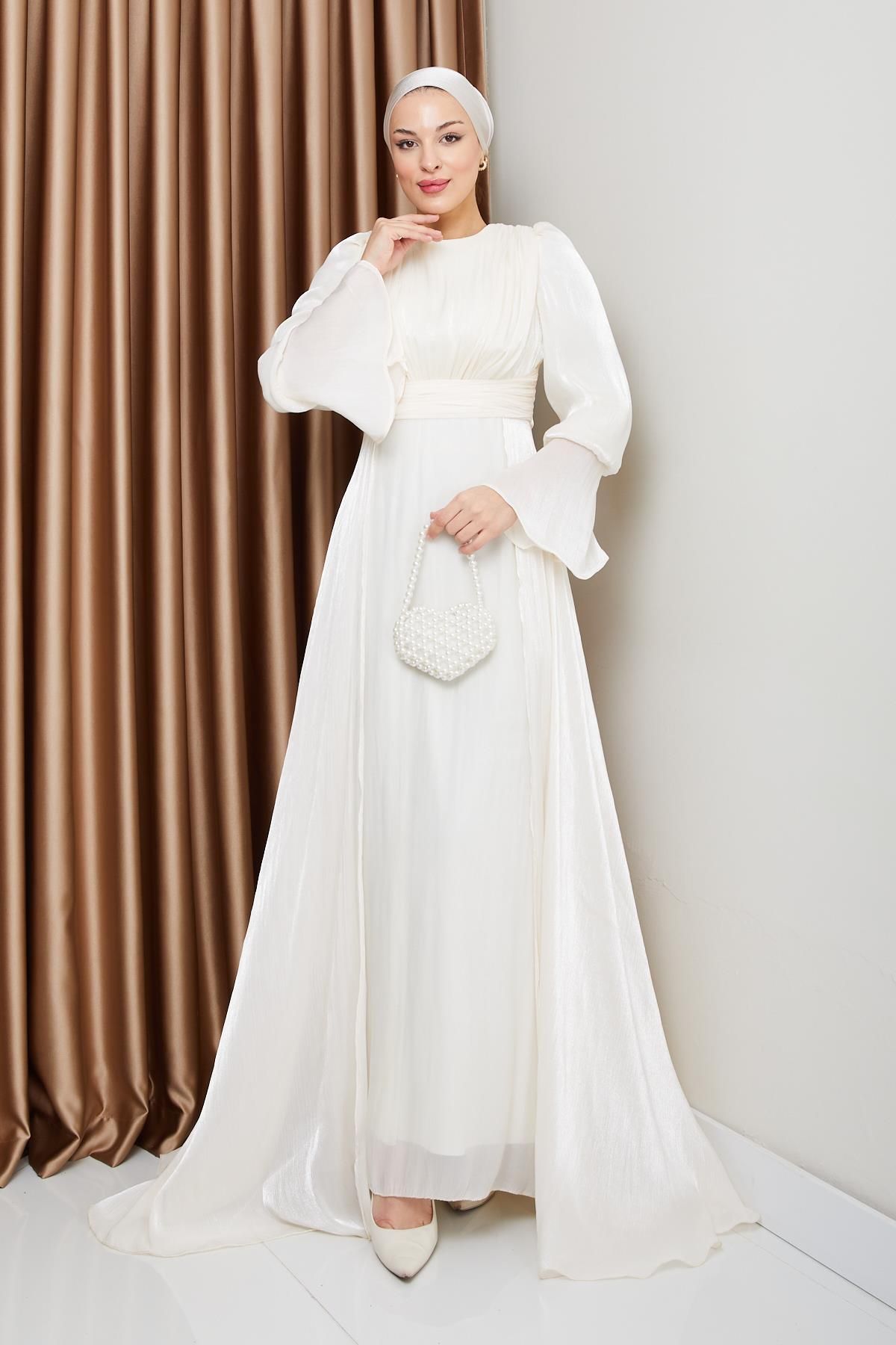 Olcay-Yoryo Silk Hijab Abendkleid – Kleid mit Cape-Rock EKRU 1235 3