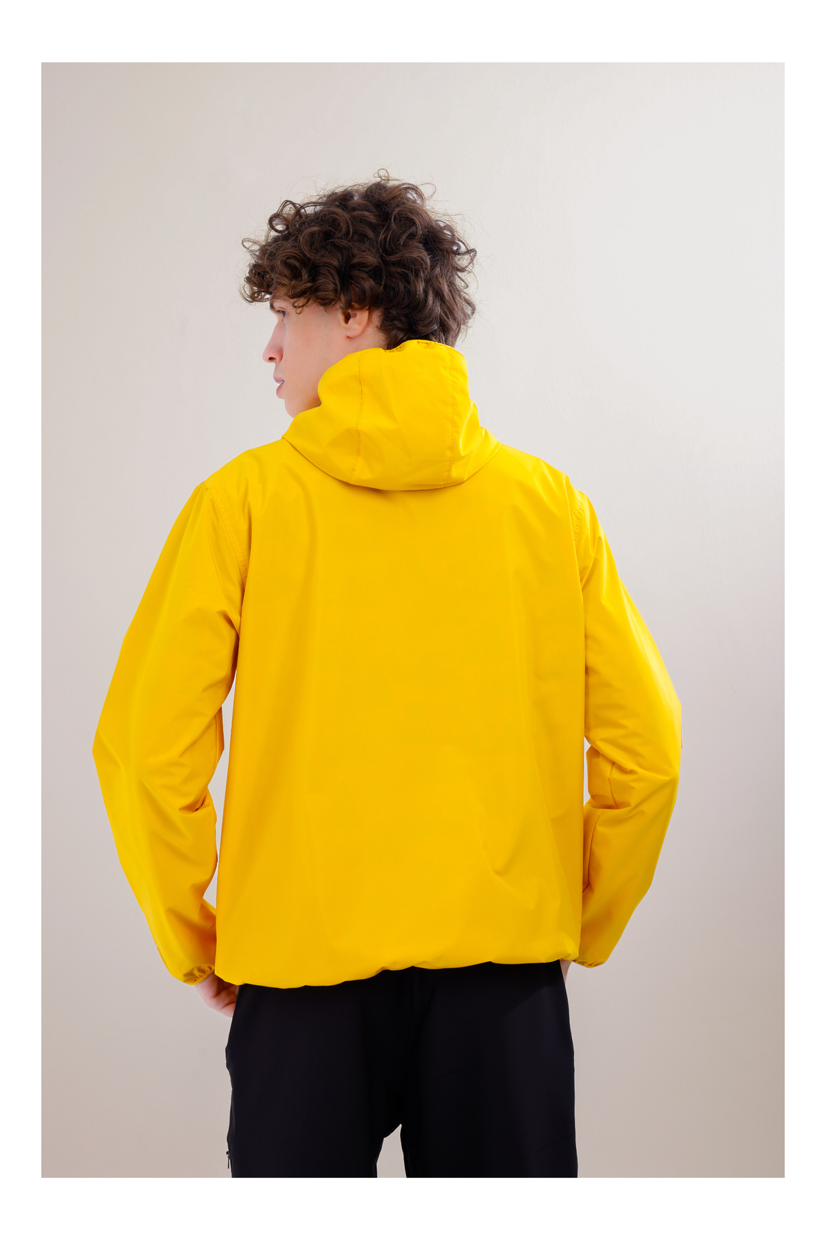 Flow Flex Ultra Hafif Su Geçirmez Hoodie , Çantaya Dönüşen Tasarım — زرد FLOWFLEX — تصویر 6 از 9