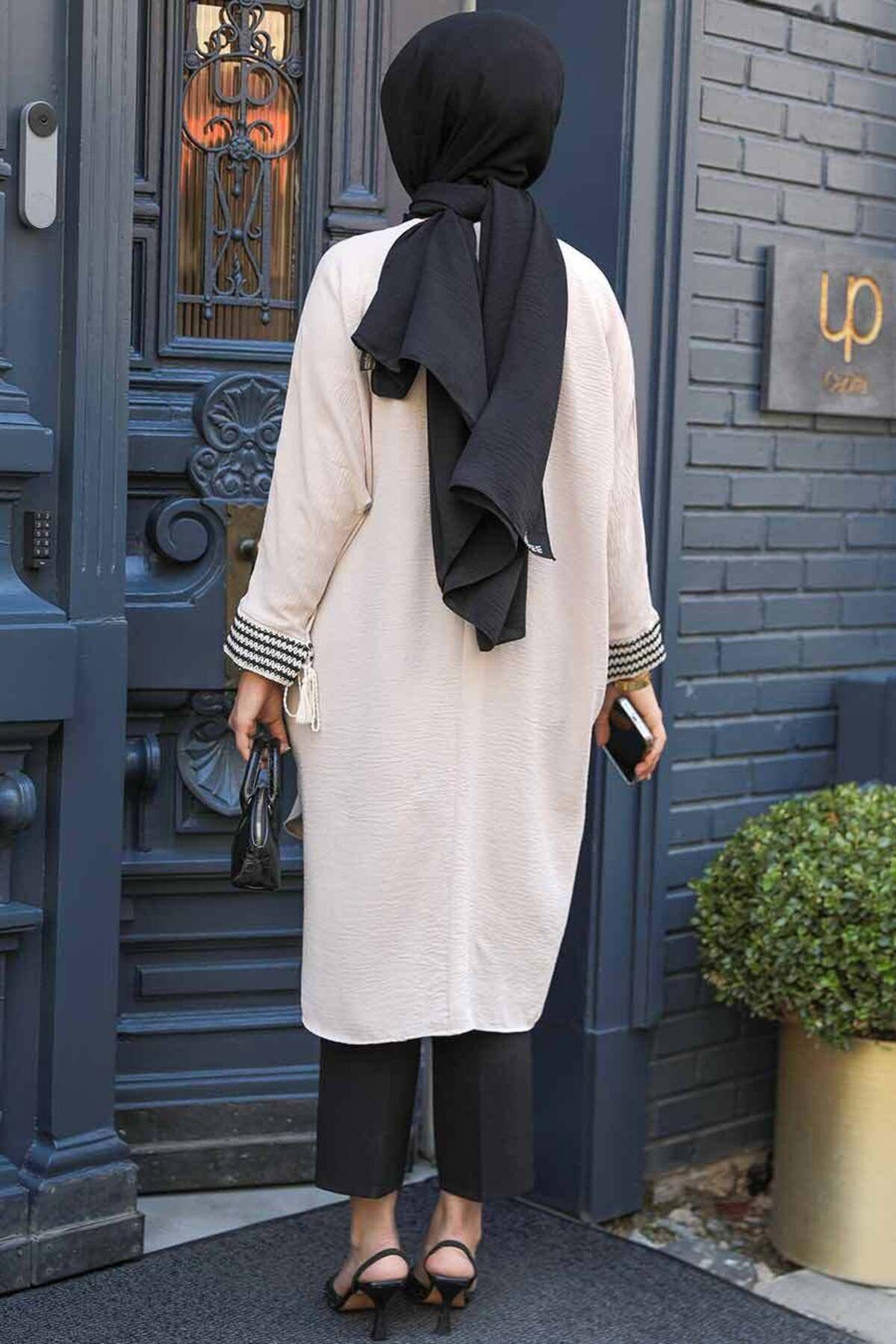 Neva Style-Beige Hijab Tunic - Tassel Detailed, Model 651BEIGE 4
