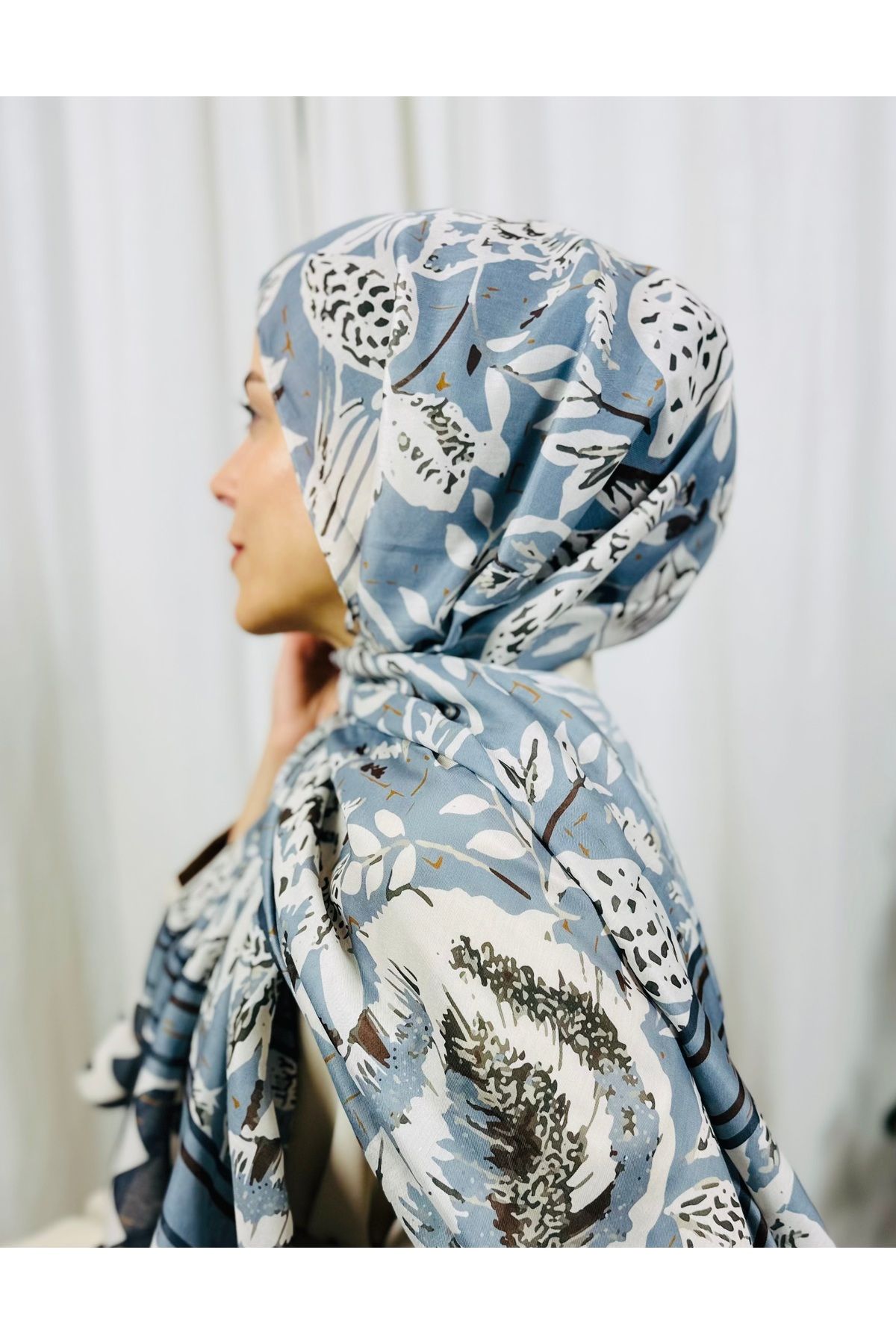kubbe-Soft Cotton Shawl - Premium Floral Zigzag Retro Pattern and Ethnic Aesthetic Style 1