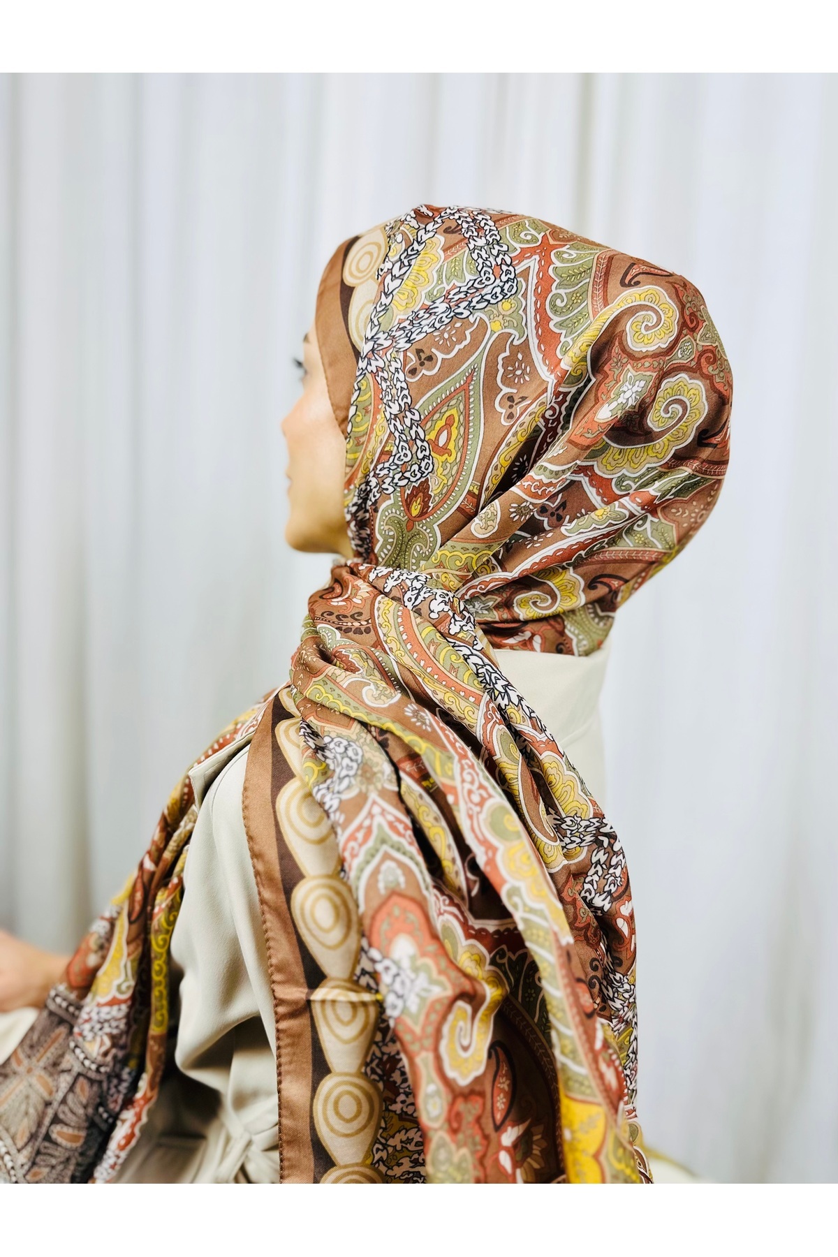 kubbe-Zen Soft Cotton Shawl - Capture a Peaceful and Stylish Style with Retro Ethnic Pattern 5