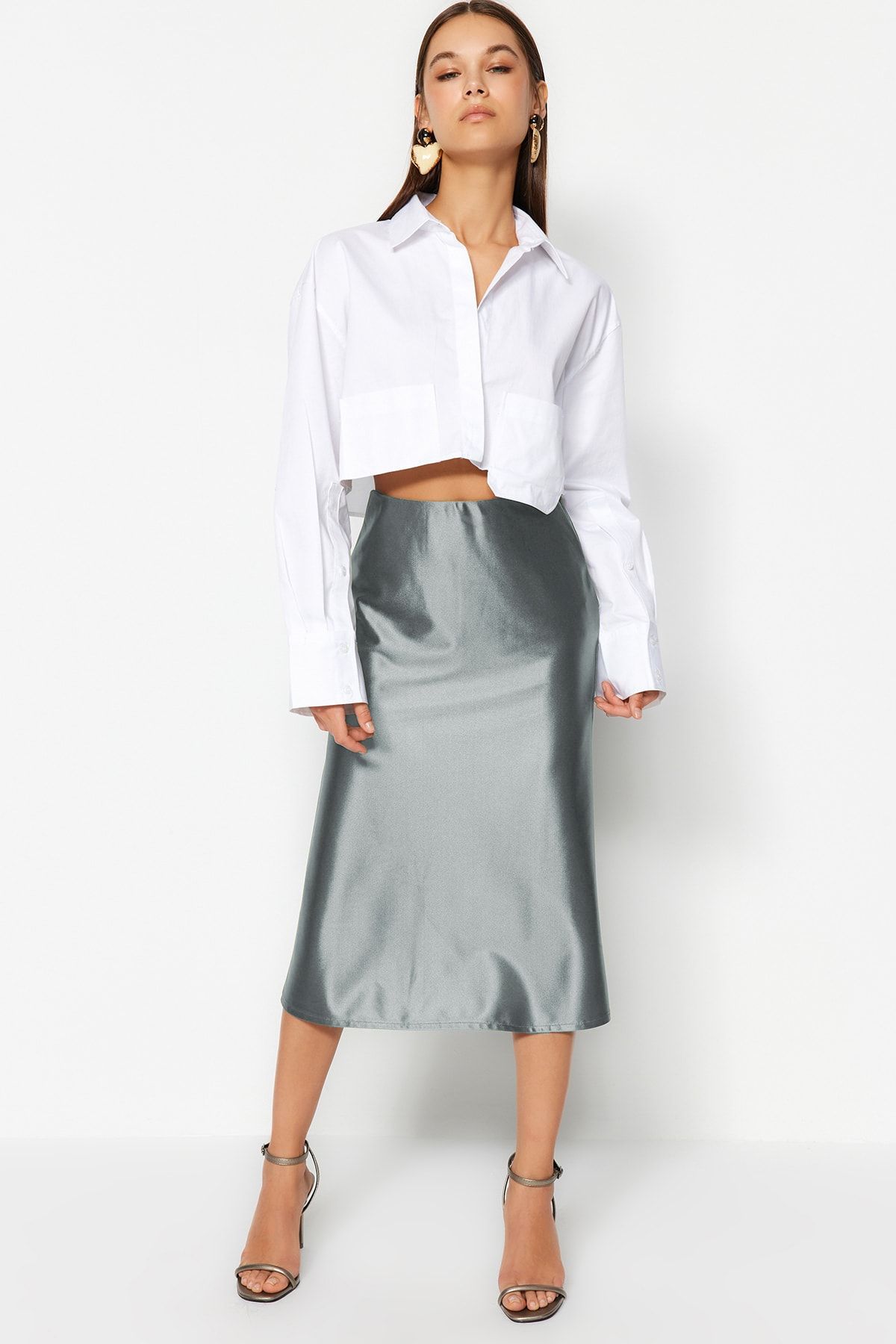 Trendyol Collection-Grüner Satin-Midirock in A-Linie/Glockenform TWOAW24ET00088 3