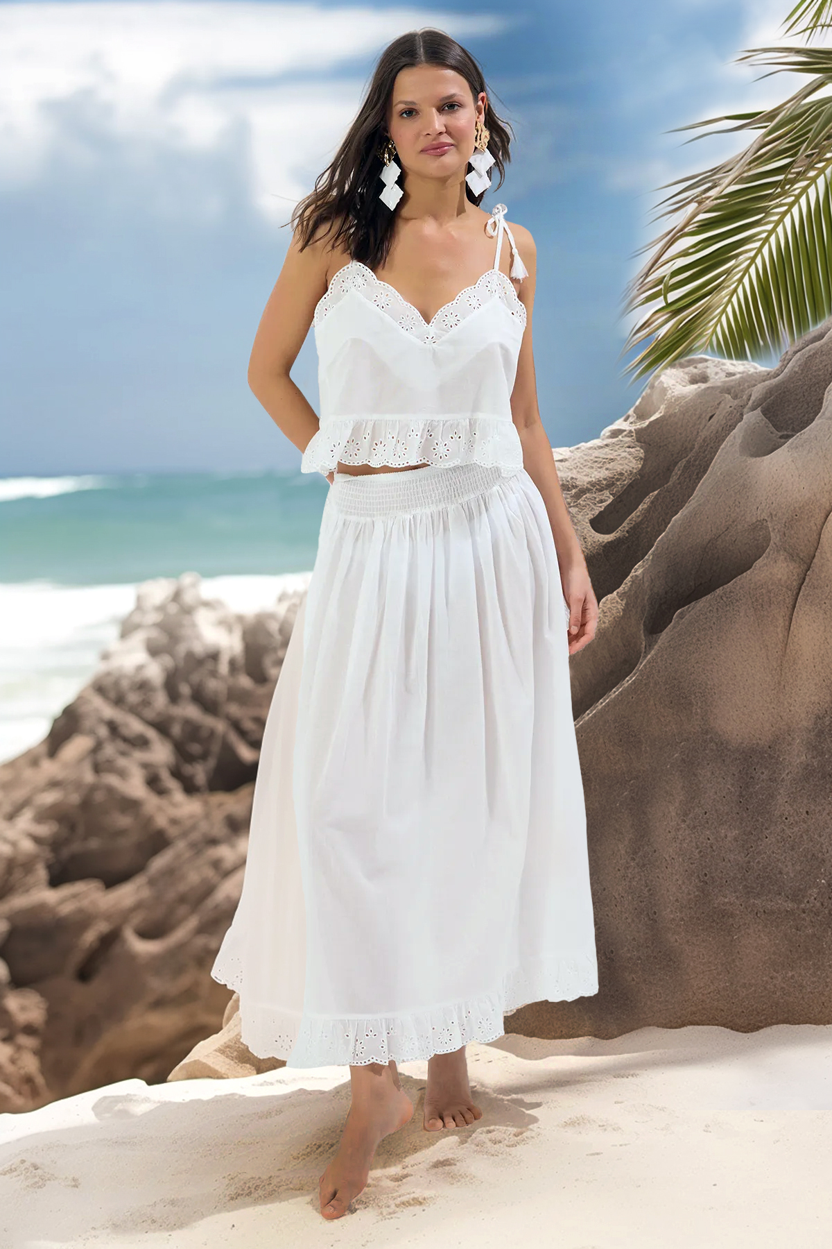 Trendyolmilla  Ekru Dokuma Brodeli %100 Pamuk Plaj Bluz-Etek Takım TBESS25AU00042