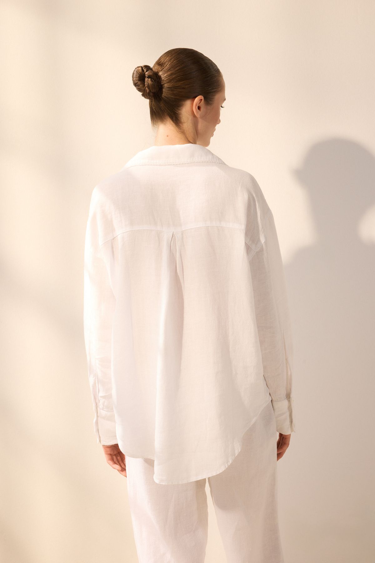 Trendyol Collection-Cămașă albă 100% in, cu detaliu de broderie TWOSS25GO00132 4