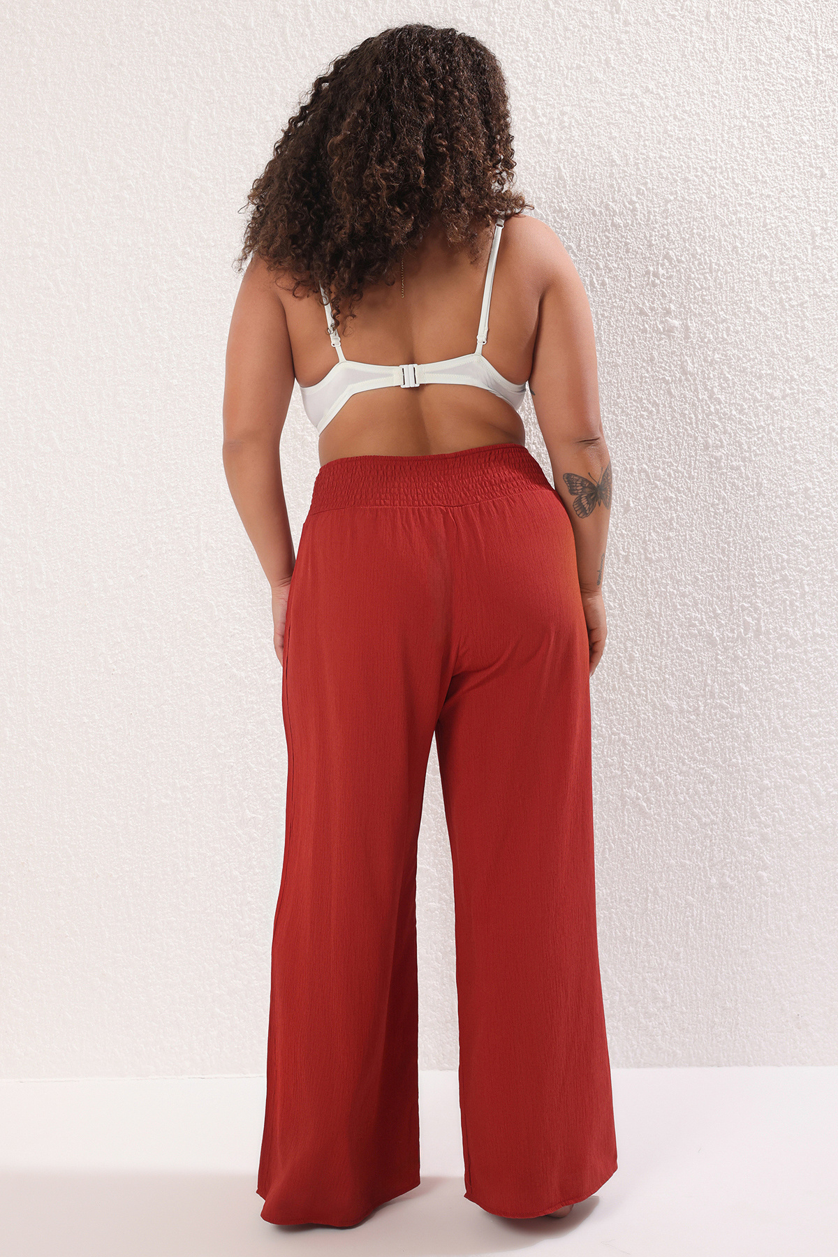 Trendyol Curve-Imbracaminte de plaja cu talie inalta din gresie Pantaloni marimi mari TBBSS25AR00000 4