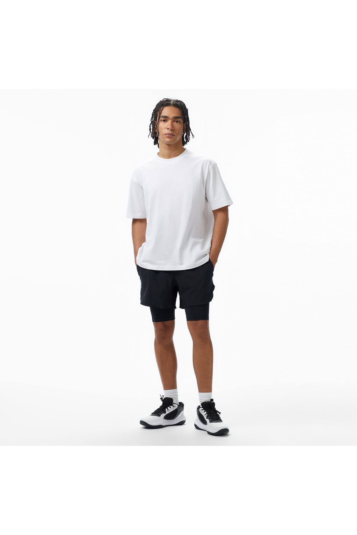 شورت ورزشی مشکی مردانه اوج UA بافته شده 2 از های 1378604 001 Under Armour