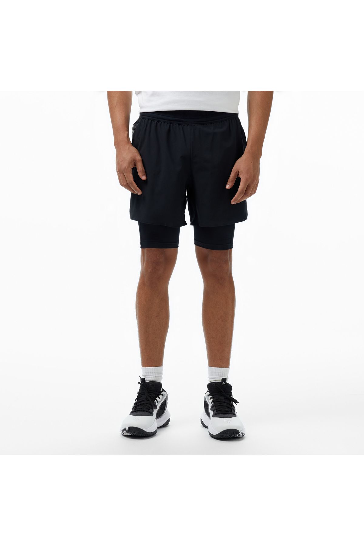 شورت ورزشی مشکی مردانه اوج UA بافته شده 2 از های 1378604 001 Under Armour