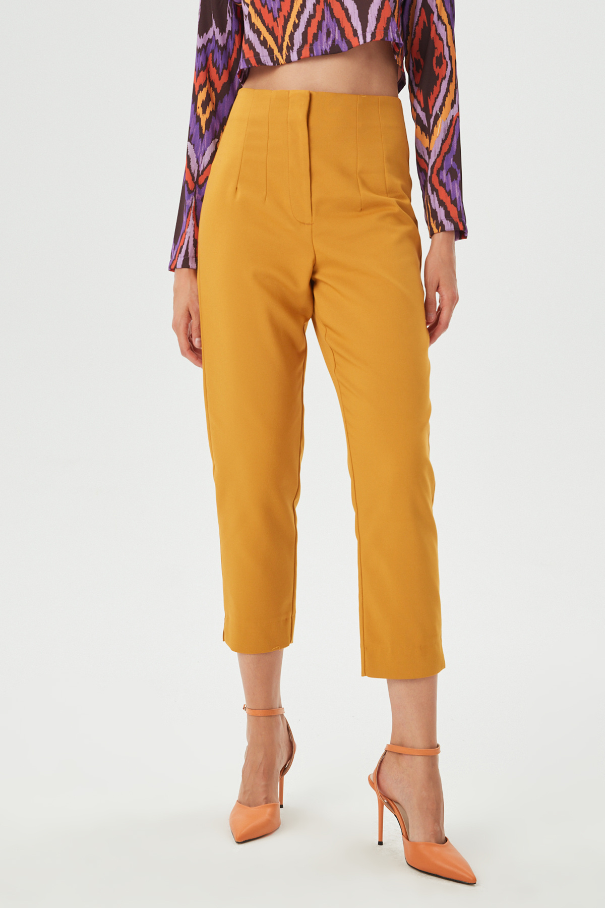 complete the look image