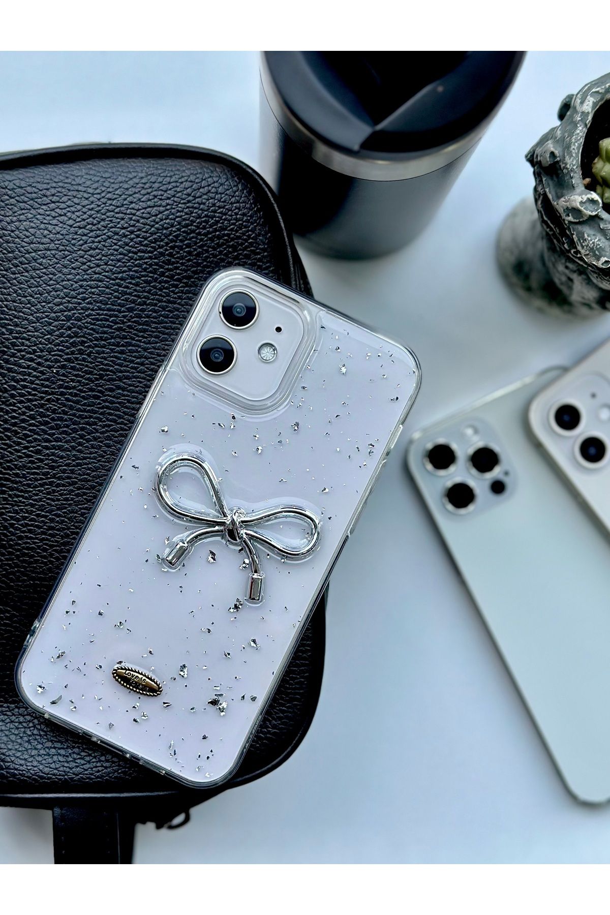 Go Aksesuar-حافظة سيليكون مرنة بتصميم لعبة شريطية فضية متوافقة مع هاتف Iphone 12 و12 Pro 5