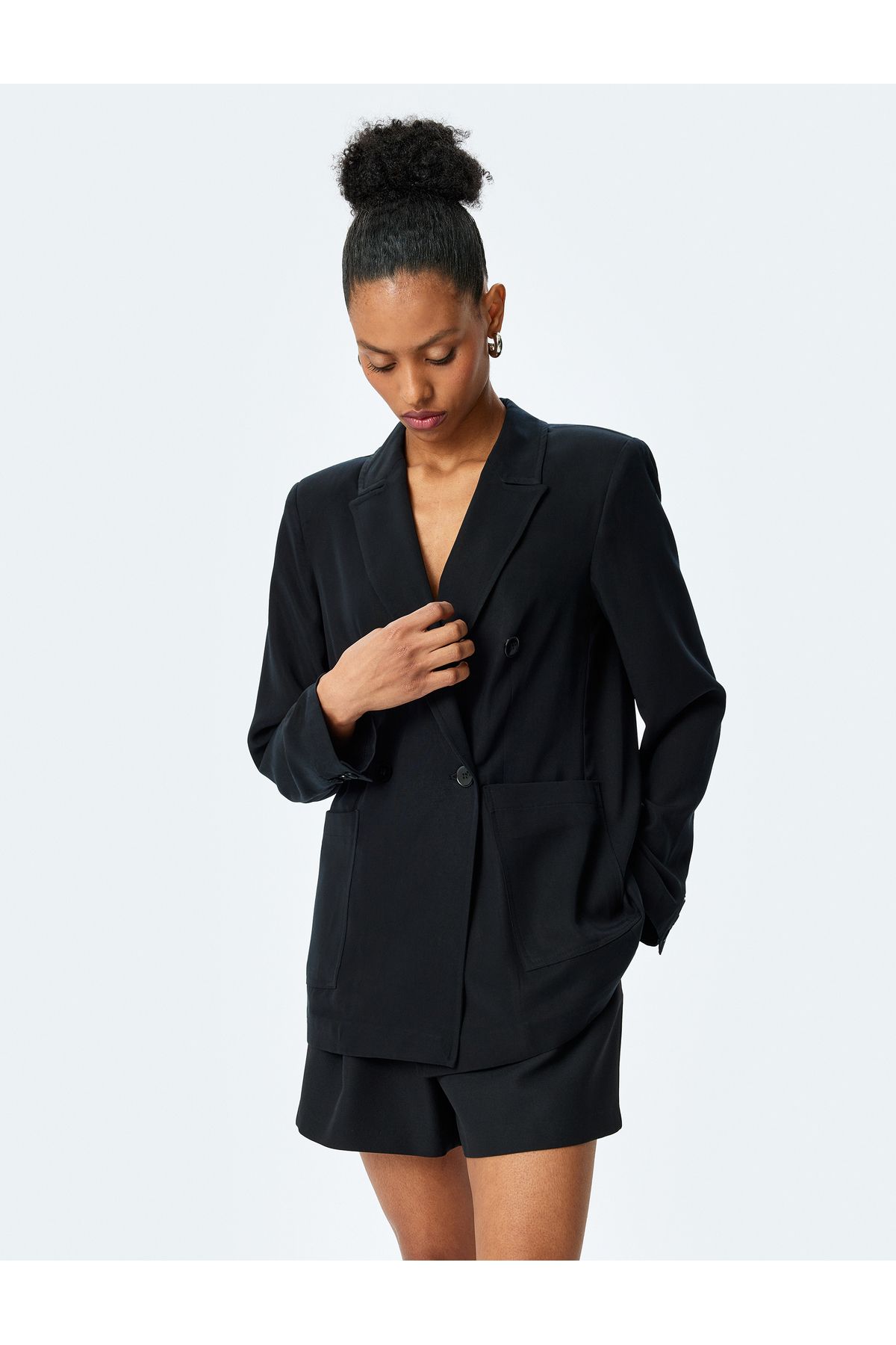 Koton Yeni Sezon Uzun Kollu Düğmeli Cepli Kruvaze Oversize Blazer Ceket