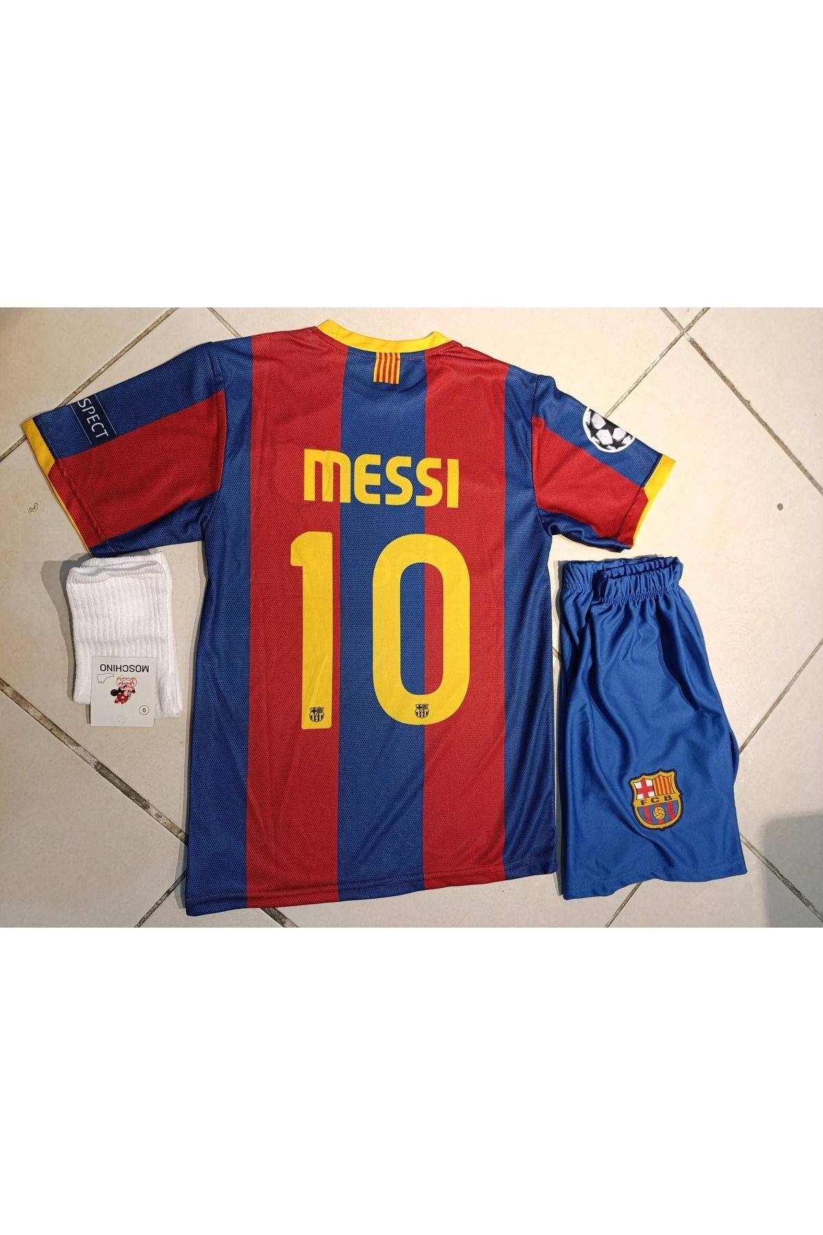Atlas Global BARCELONA MESSİ 2011 LONDRA FİNALİ 3 LÜ ÇOCUK FUTBOL FORMA. ŞORT+FORMA+ÇORAP