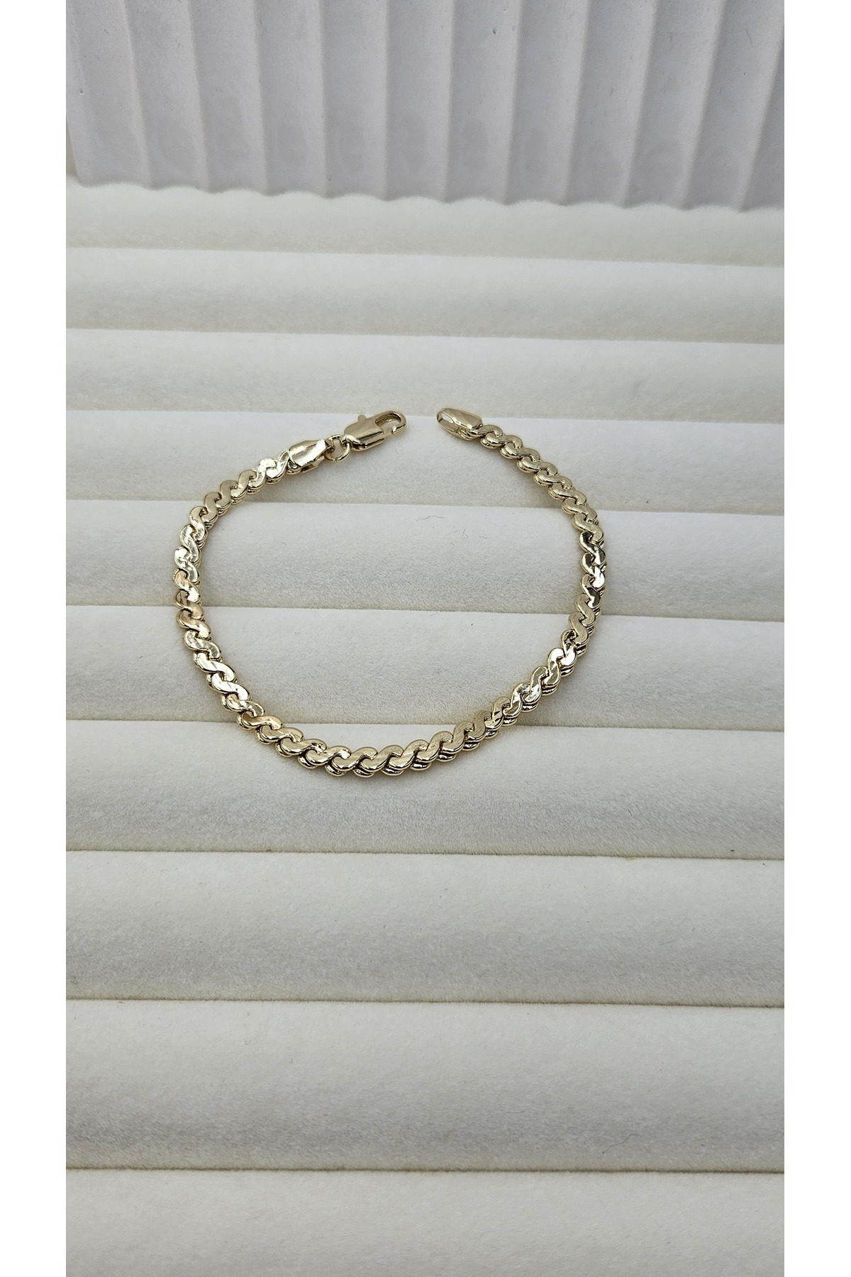 AURA-Women's Steel Bracelet Model Jewelry 1