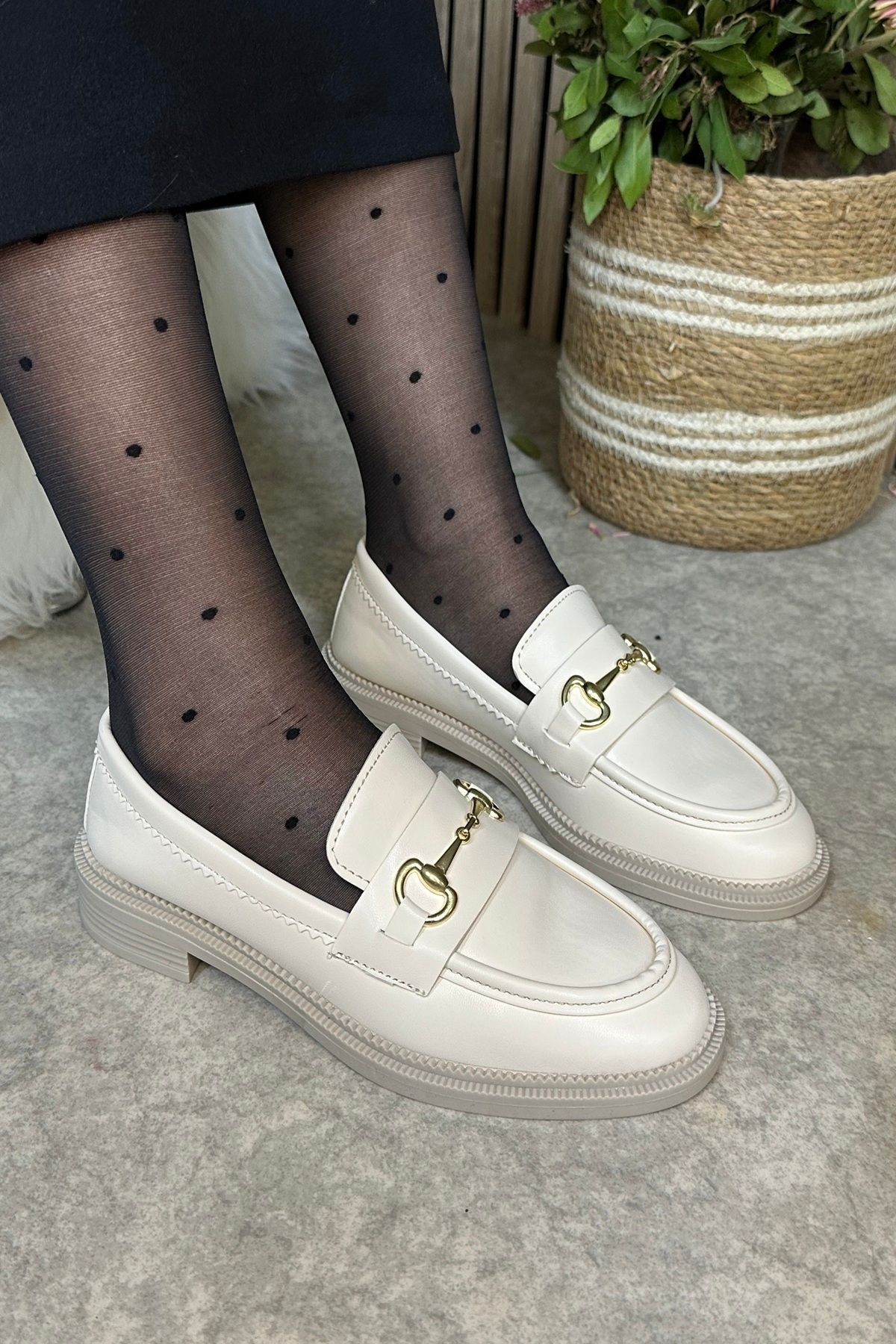 İmerShoes-Loafer de damă de culoare bej - model clasic, plăcuțe ovale cu cataramă, pantofi mocasin 120 6