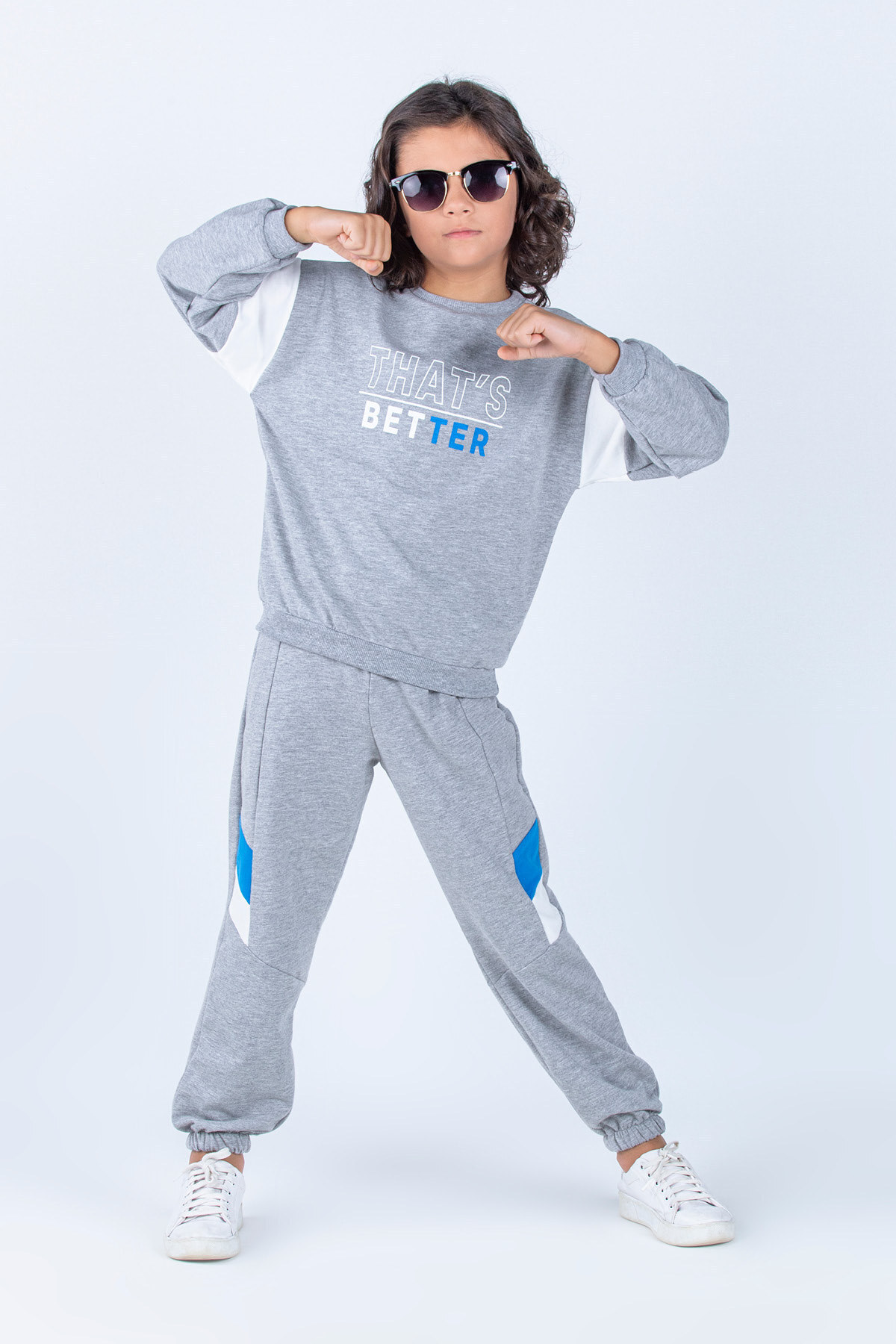 complete the look image