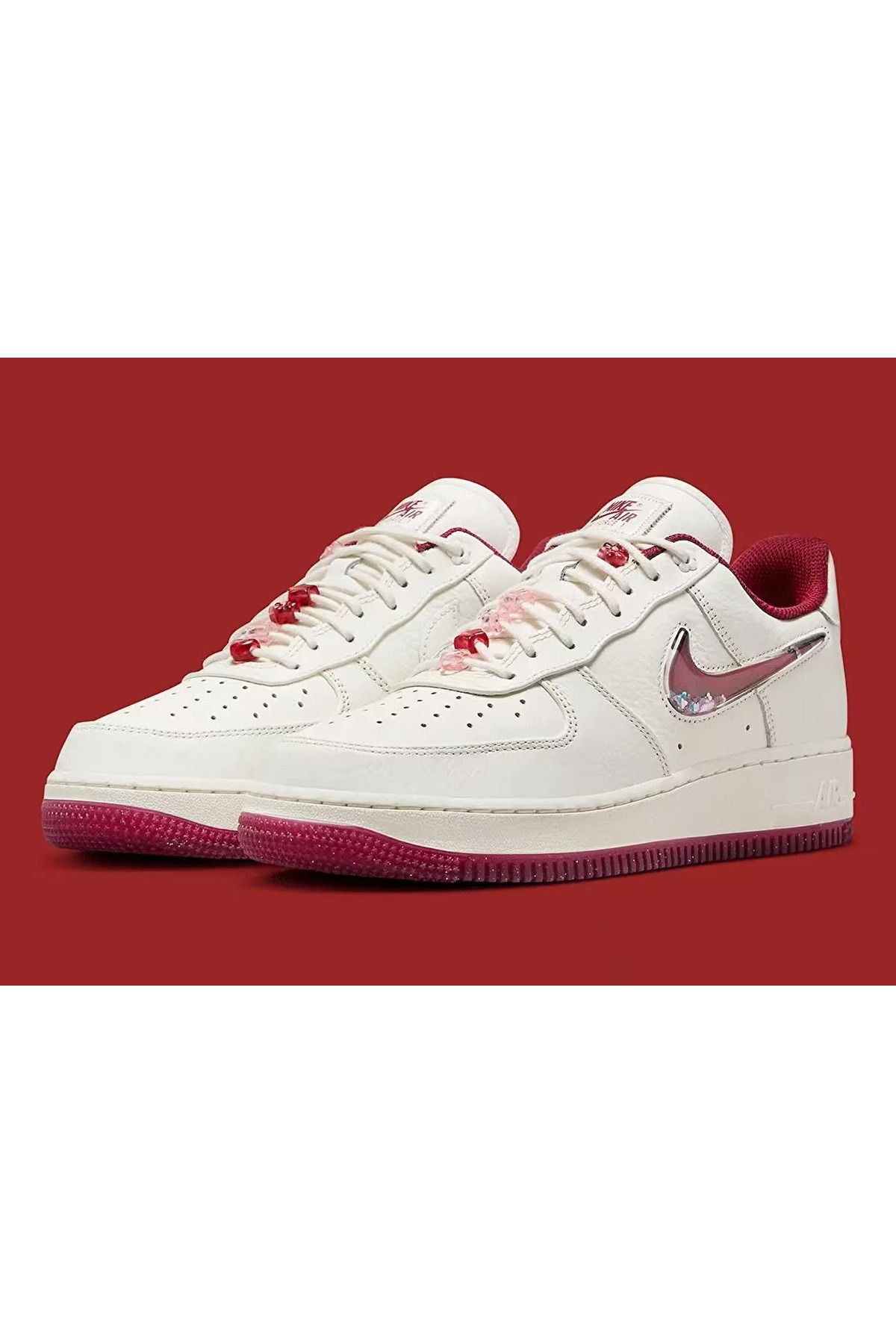 Nike Air Force 1 Low Valentine’s Day 2024 Özel Seri Kadın Sneaker