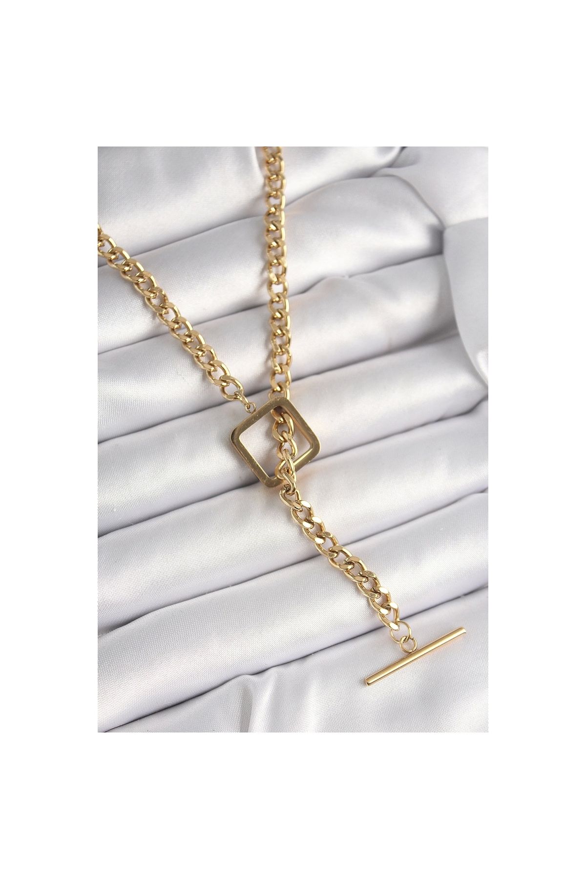 Narnuga 316L Çelik Gold Renk Zincir Model Kare Figür Kadın Kolye - TJ-BKO9939