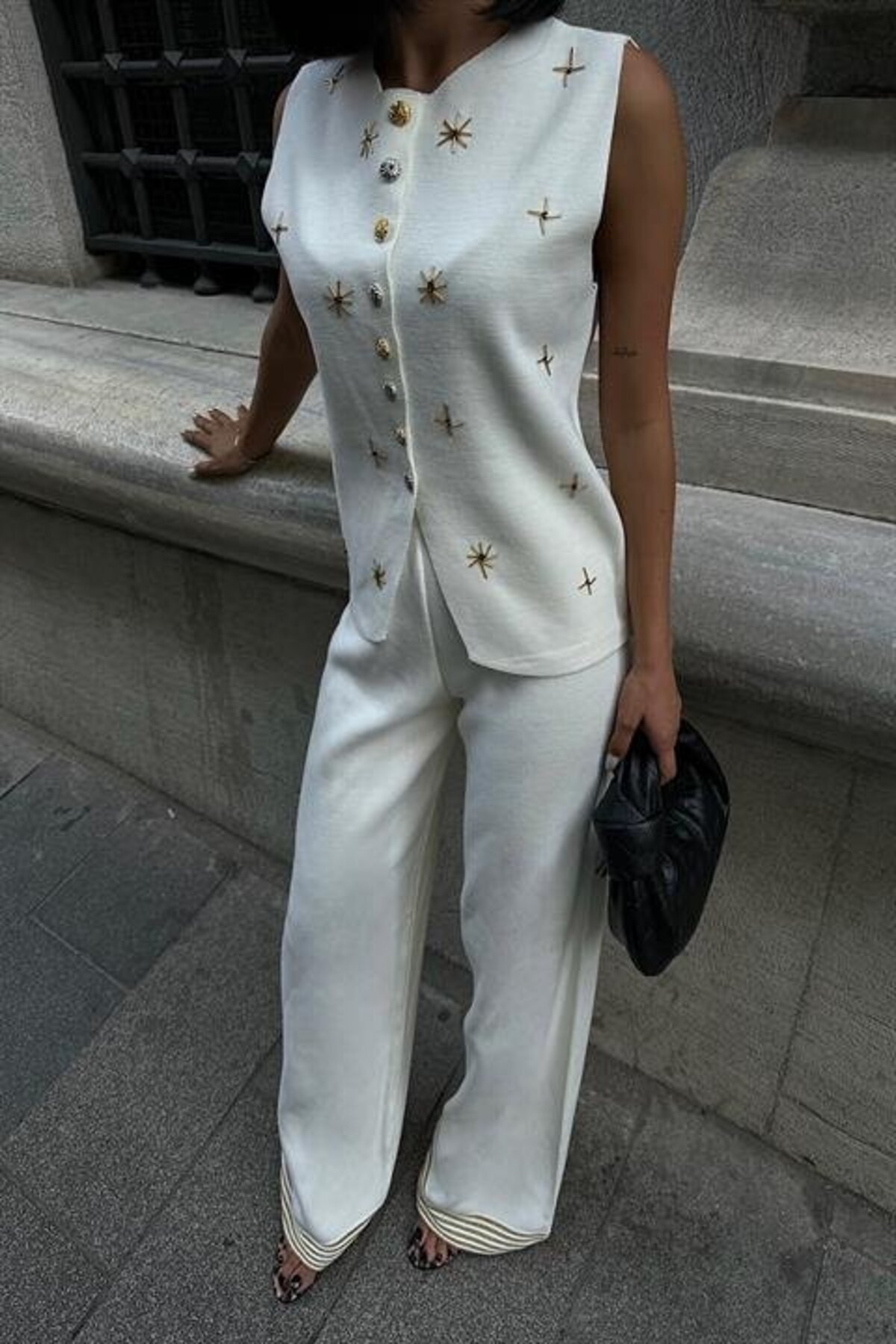 Simala-Gold Buttoned Vest Trousers Suit 9976 7