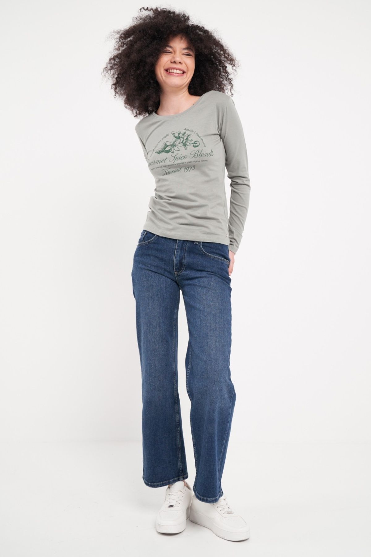 Timeout-Women's long-sleeved T-shirt with print 4