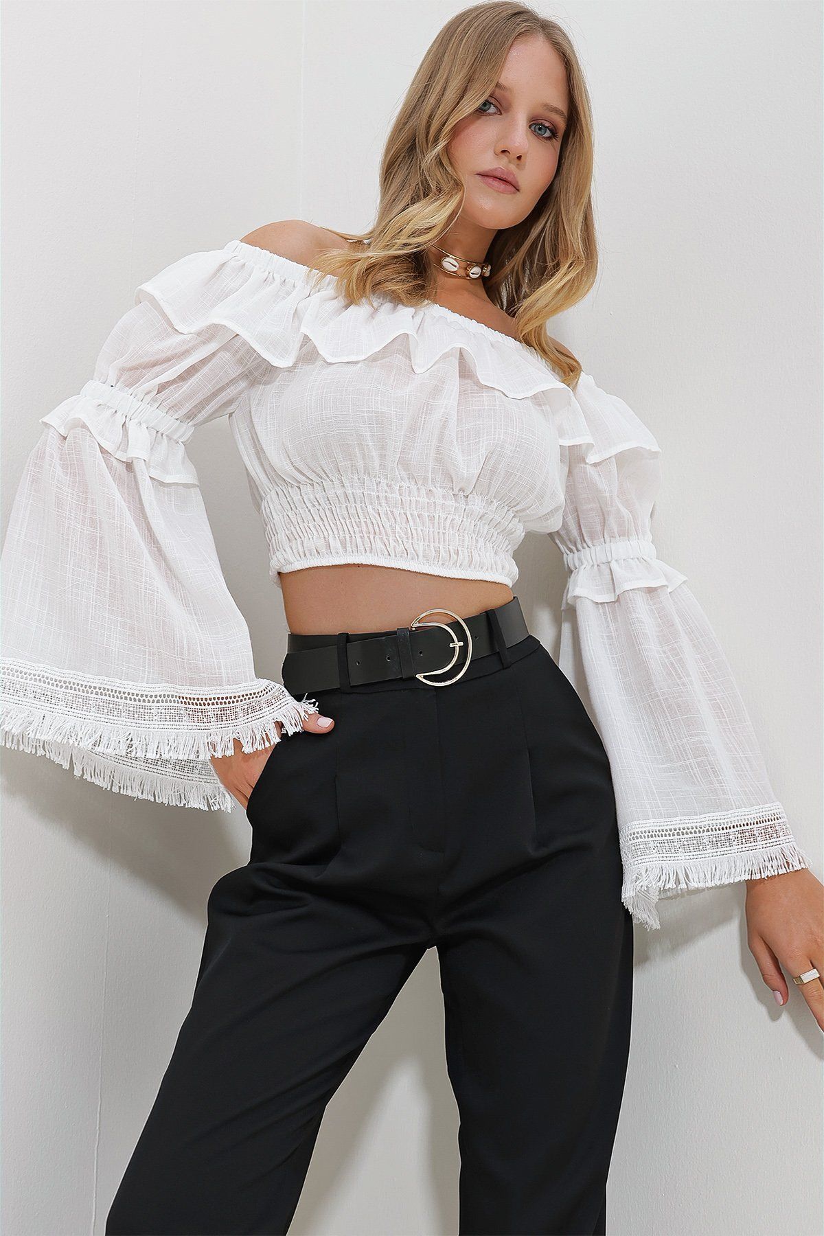 Lusin-Women's Madonna Ruffle Guipure Detailed Luxury Quality Crop Blouse 6