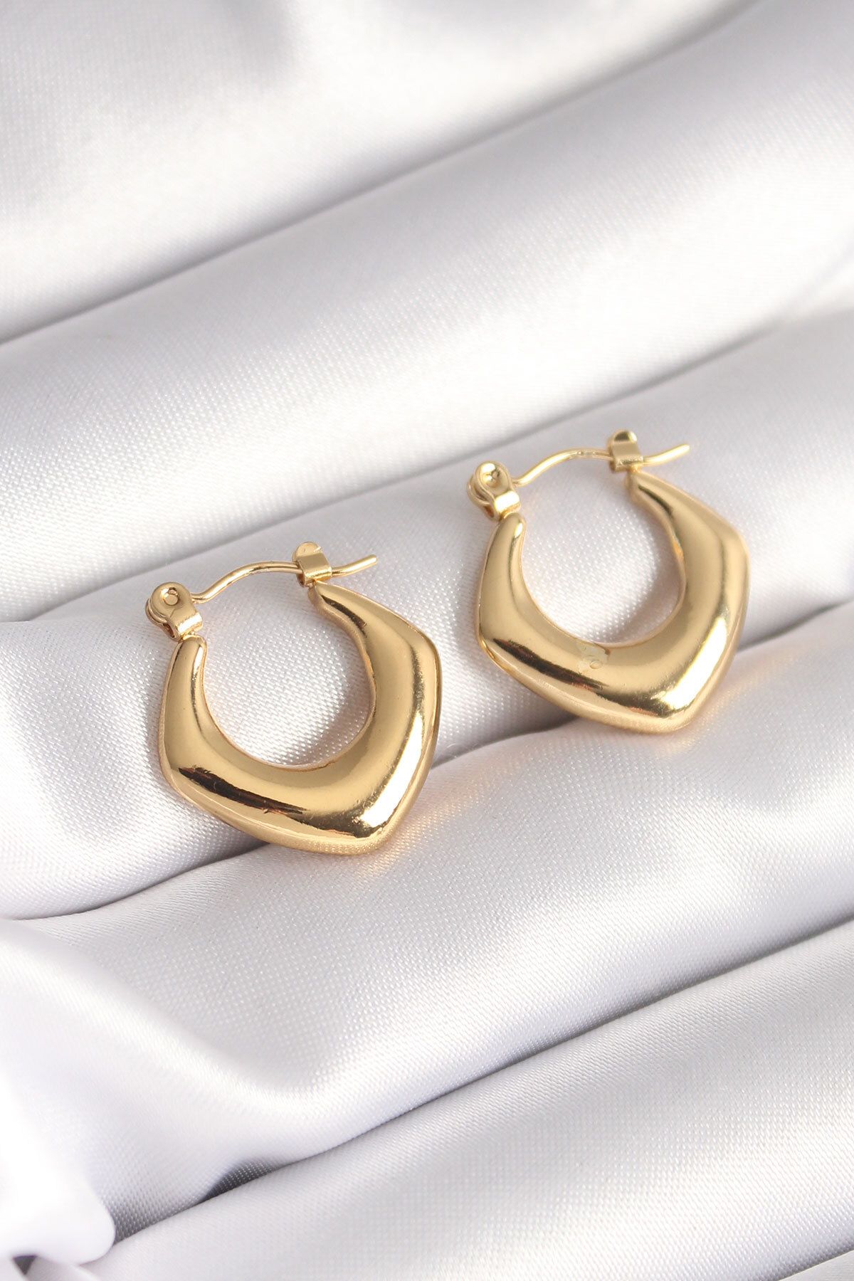 mk global 316L Çelik Gold Renk Kadın Küpe