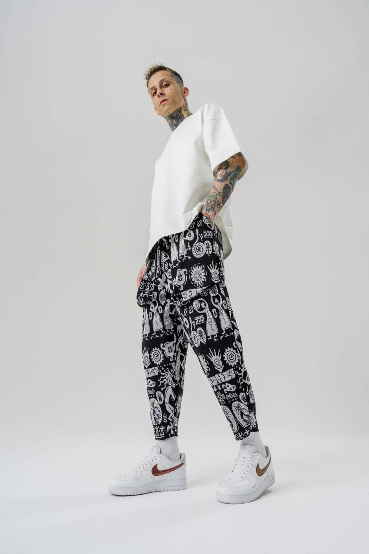 go gang own-Nomadic Big Pocket Waist Elastic Overlock Leg Bohemian Shalwar 2