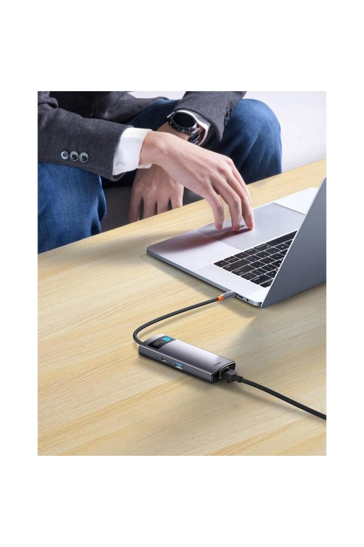 Baseus-HUB USB Baseus Metal Gleam WKWG070013, aluminiu, 4-in-1, USB-C - 4x USB 3.2 (Gri) 13