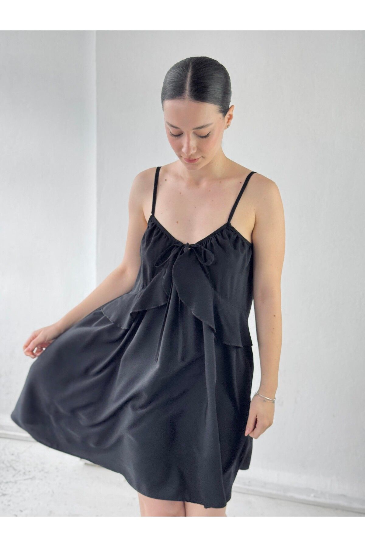 Retrobird-Black Dress - Design Loose Cut with Straps and Fastener 6