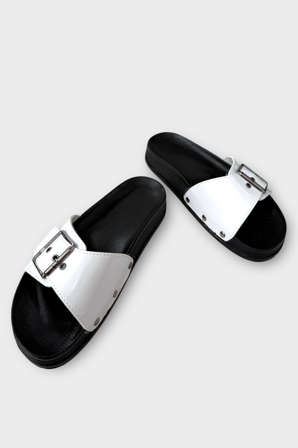Liger-Daily Stylish Orthopedic Slippers White 3