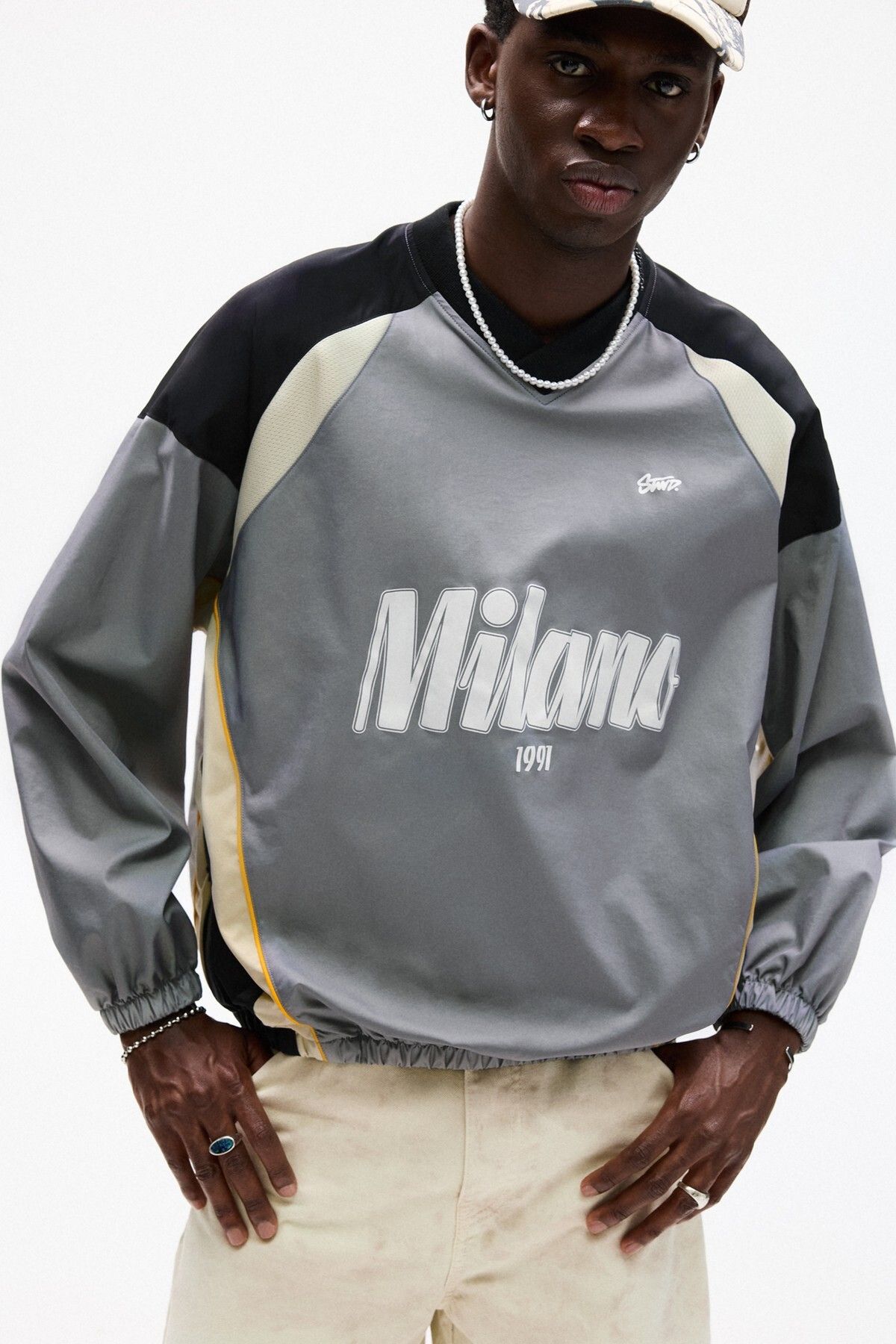 ژاکت بادگیر STWD با حروف Milano Pull & Bear