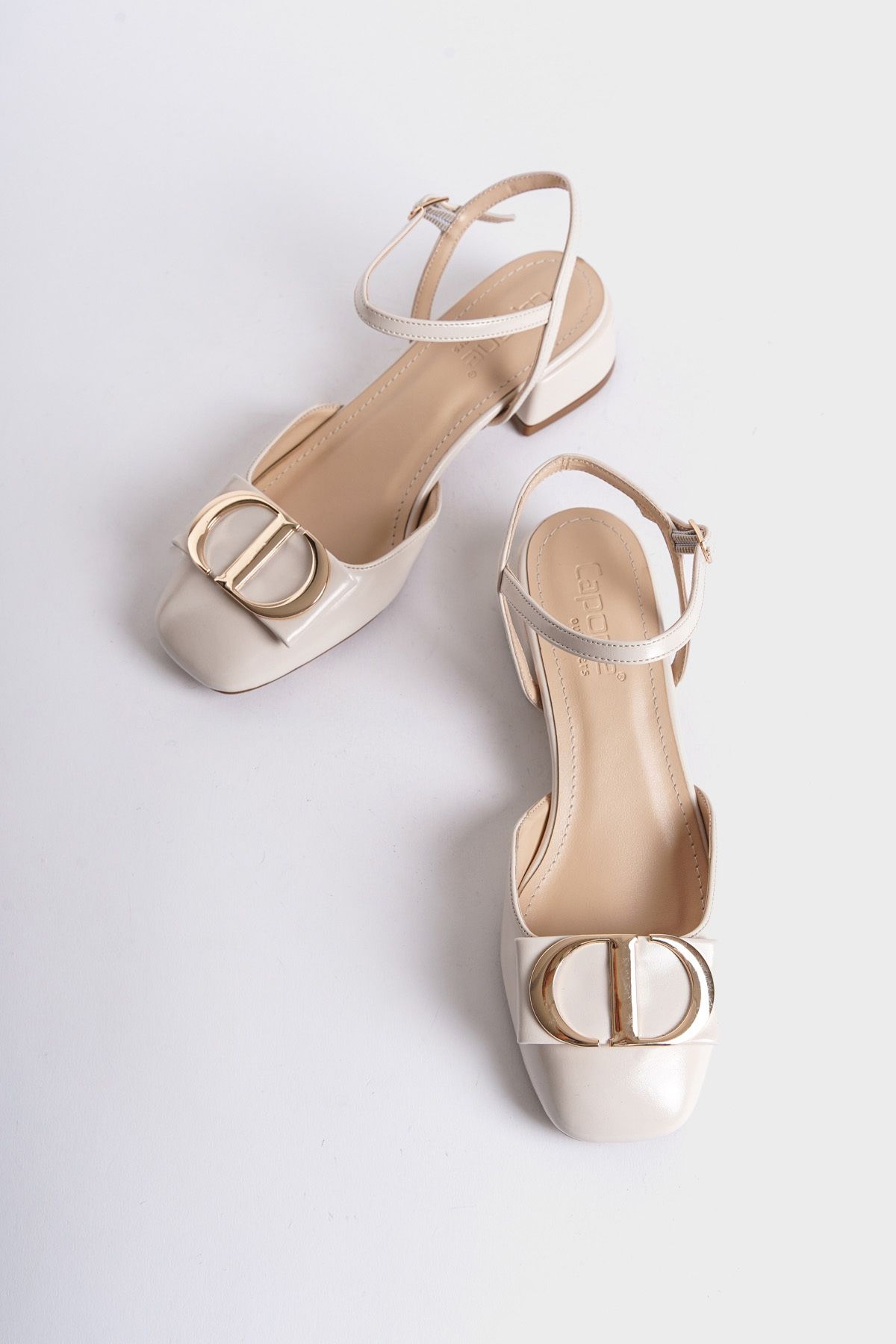 Capone Outfitters Randi Damskie Buty Na Niskim Obcasie Z Klamrą Na Pięcie Kobieta - 38
