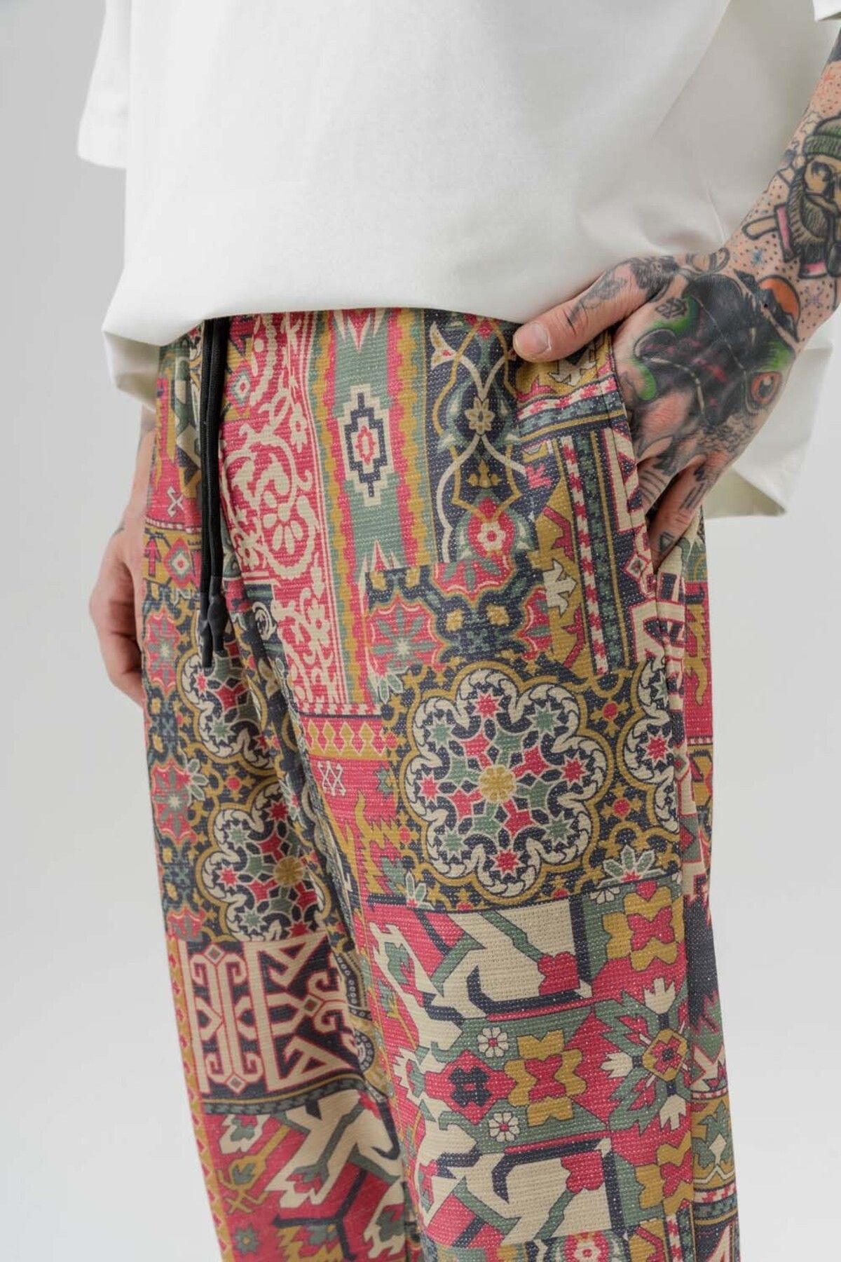go gang own-Sakura Drip Waist Elastic Carrot Pants 2