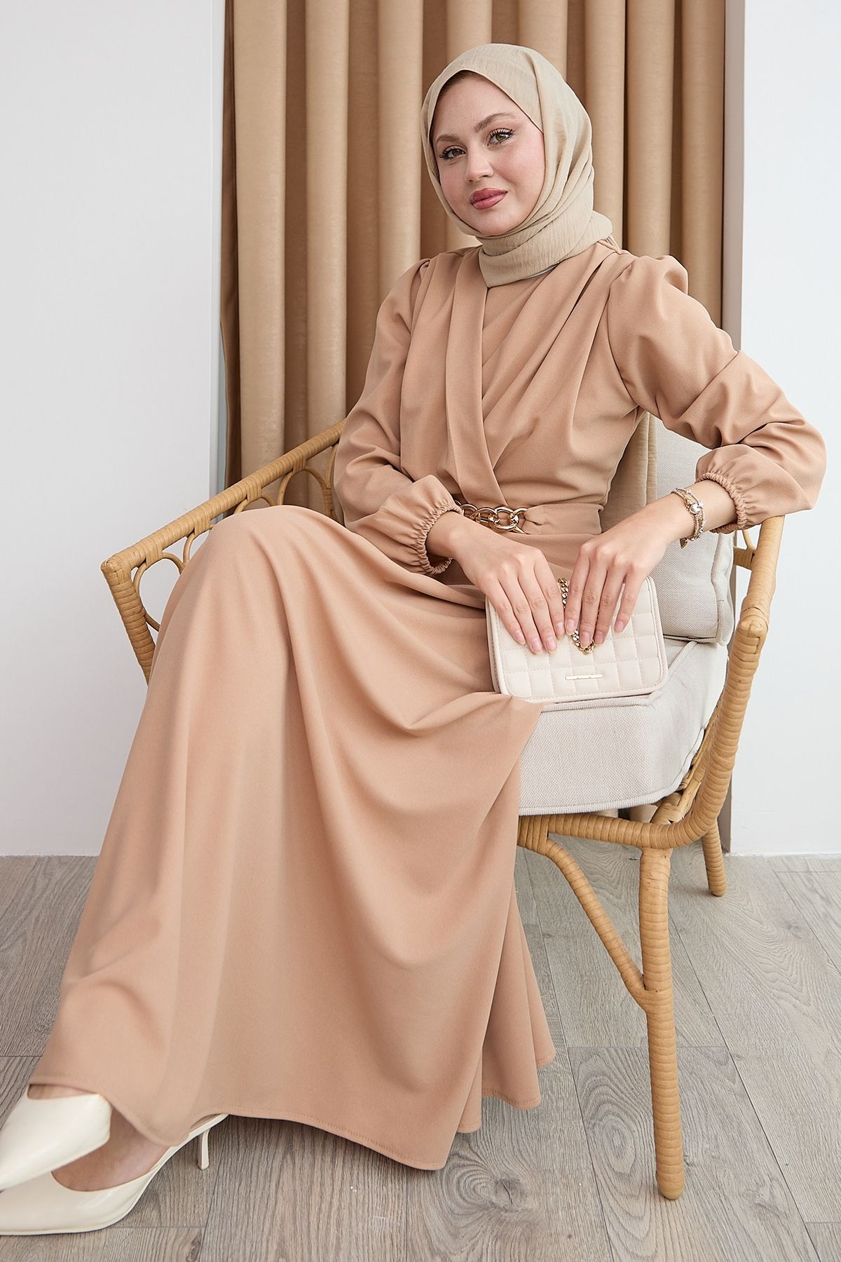 InStyle-Double Breasted Collar Chain Belted Camel Dress 3