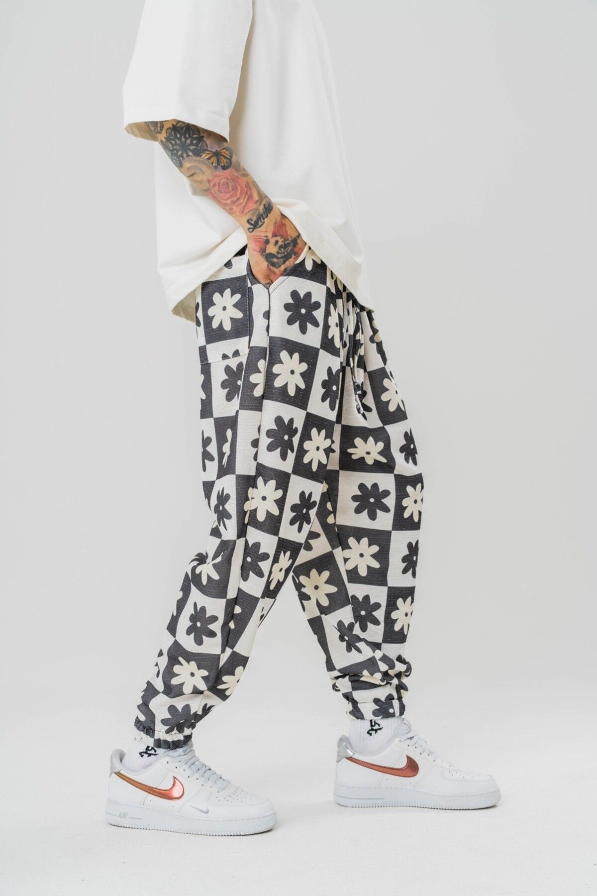 go gang own-Flowchess Pleated Shalwar with Elastic Waist and Legs 3