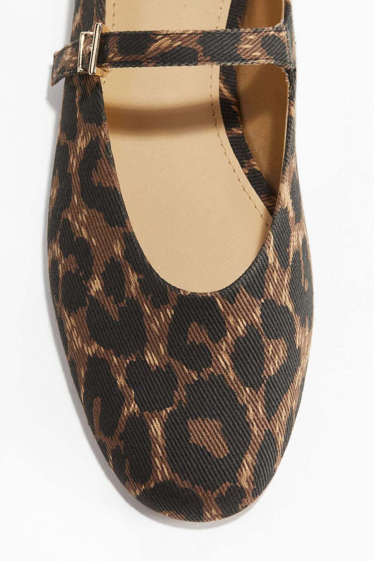 H&M-Mary Jane Ballet Pumps 1