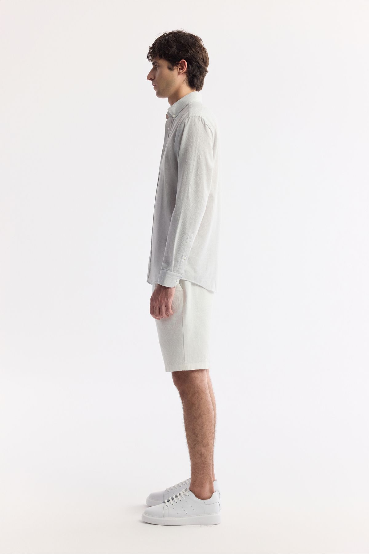 complete the look image